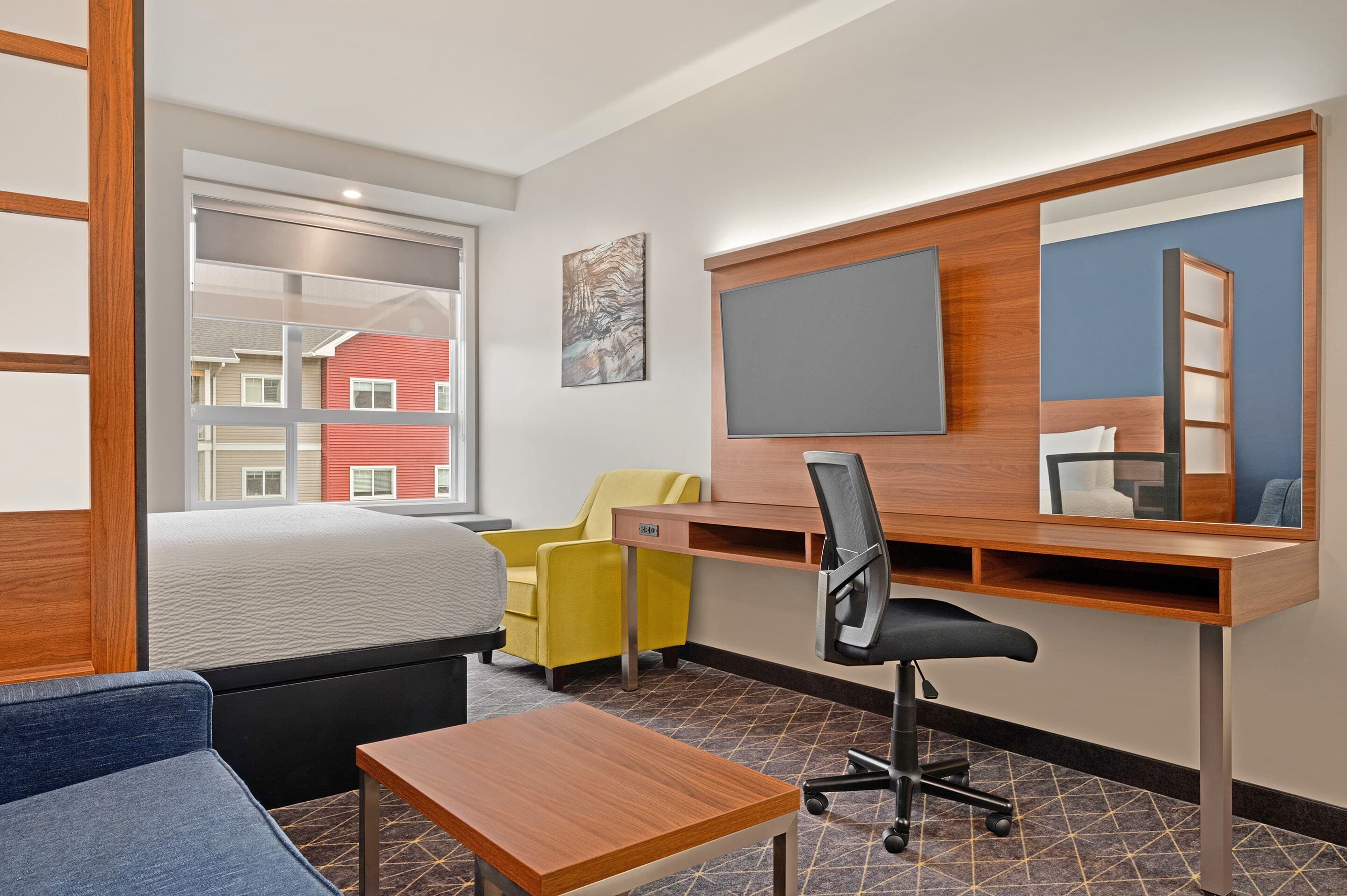 Park Inn by Radisson, Kelowna - Image 3