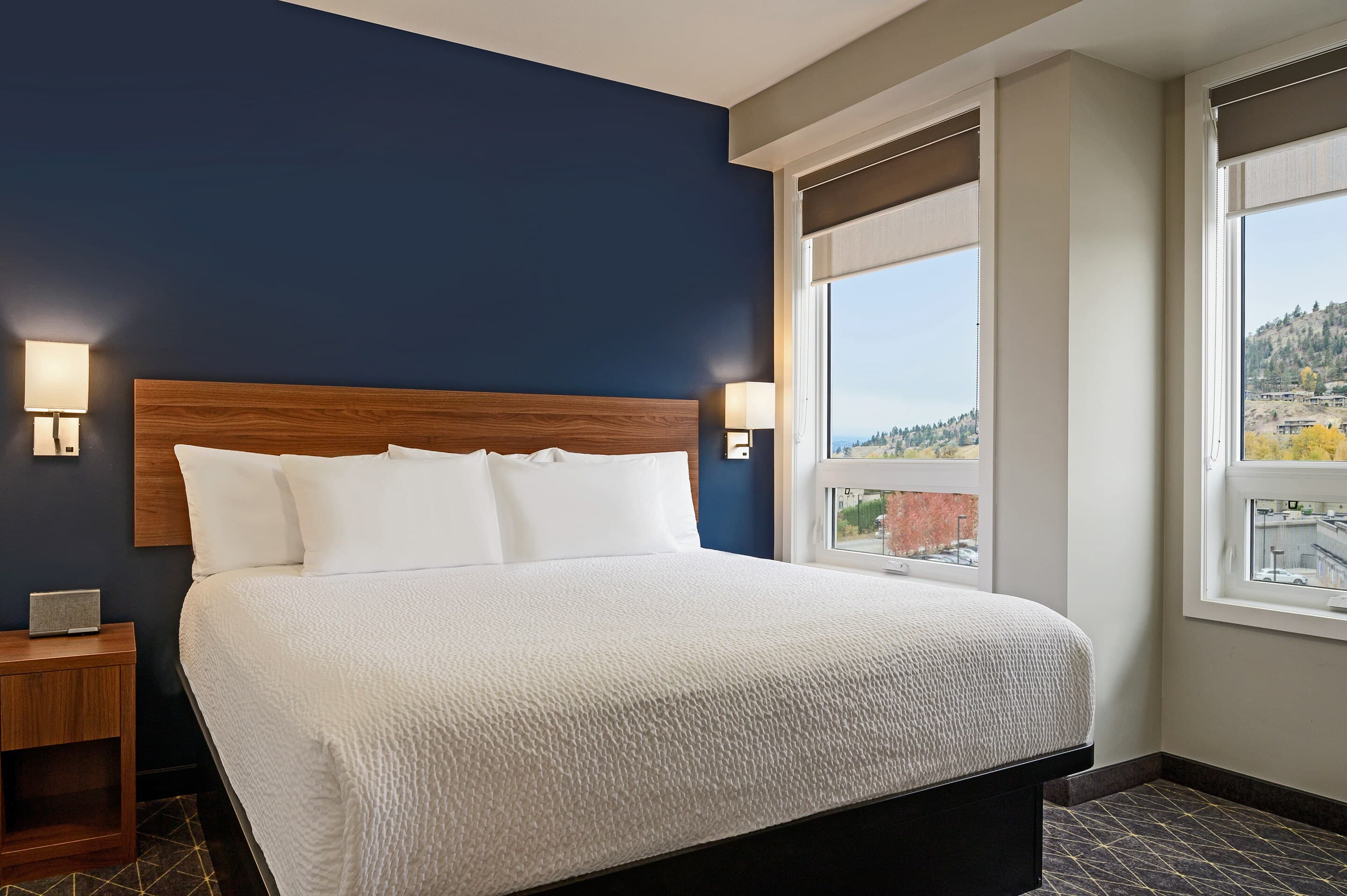 Park Inn by Radisson, Kelowna — 7