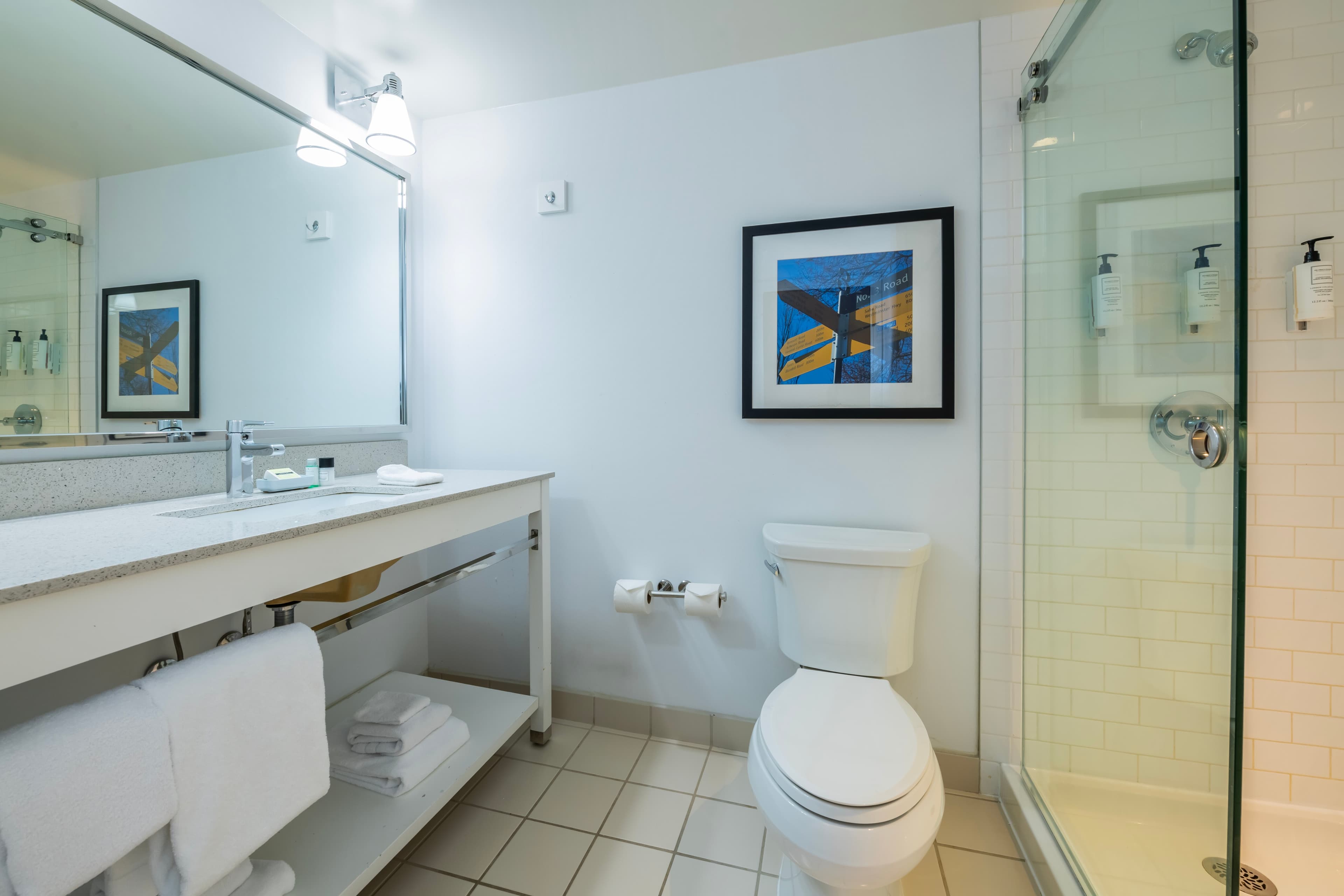 Grand Park Hotel Vancouver Airport, an Ascend Collection Hotel — 6