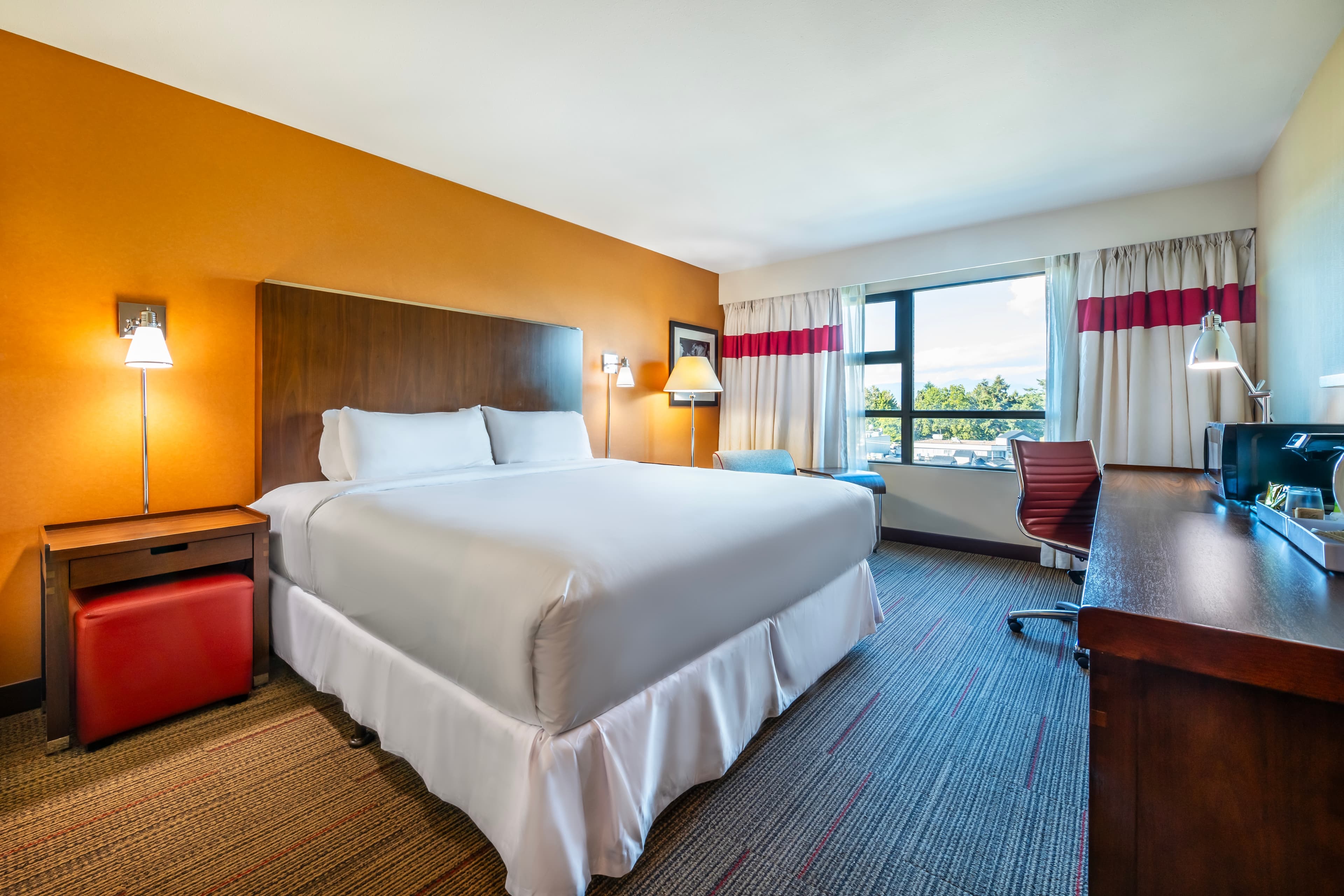 Grand Park Hotel Vancouver Airport, an Ascend Collection Hotel - Image 2