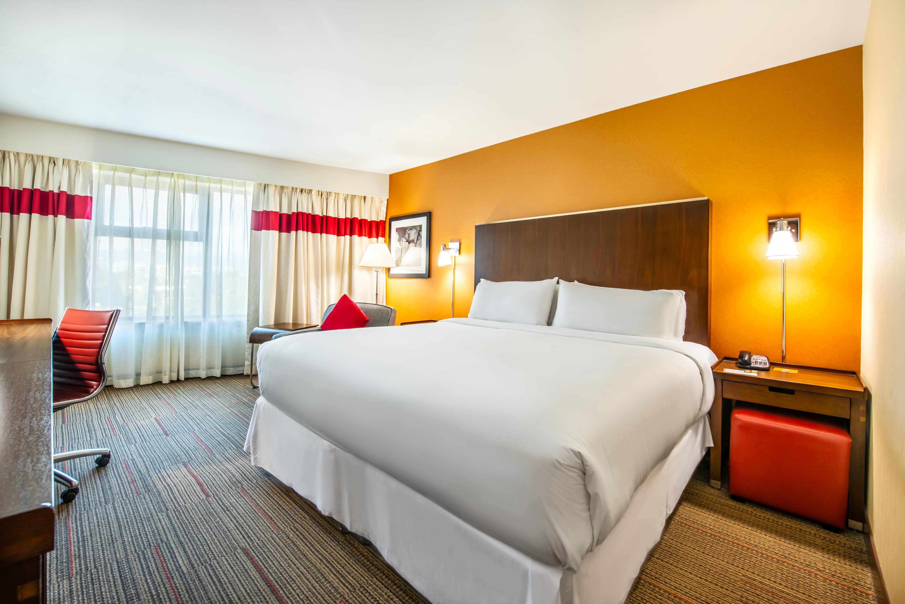 Grand Park Hotel Vancouver Airport, an Ascend Collection Hotel — 7