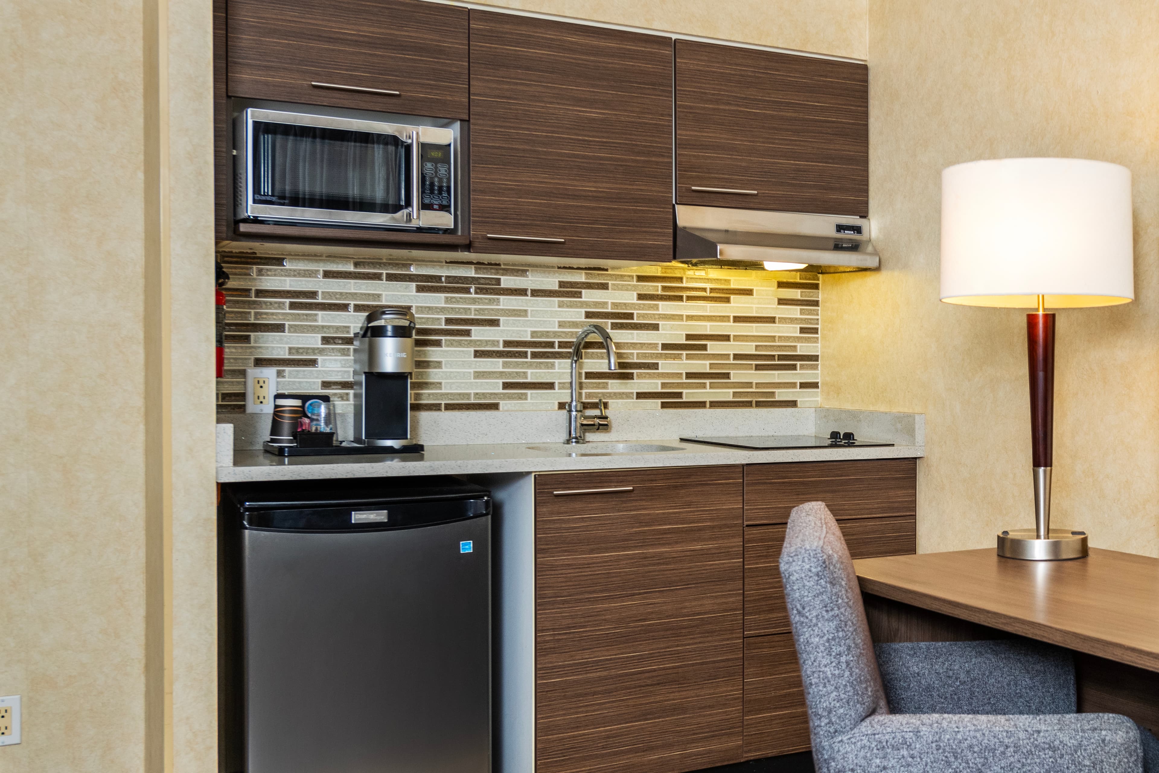 Grand Park Hotel & Suites Downtown Vancouver, an Ascend Collection Hotel - Image 5