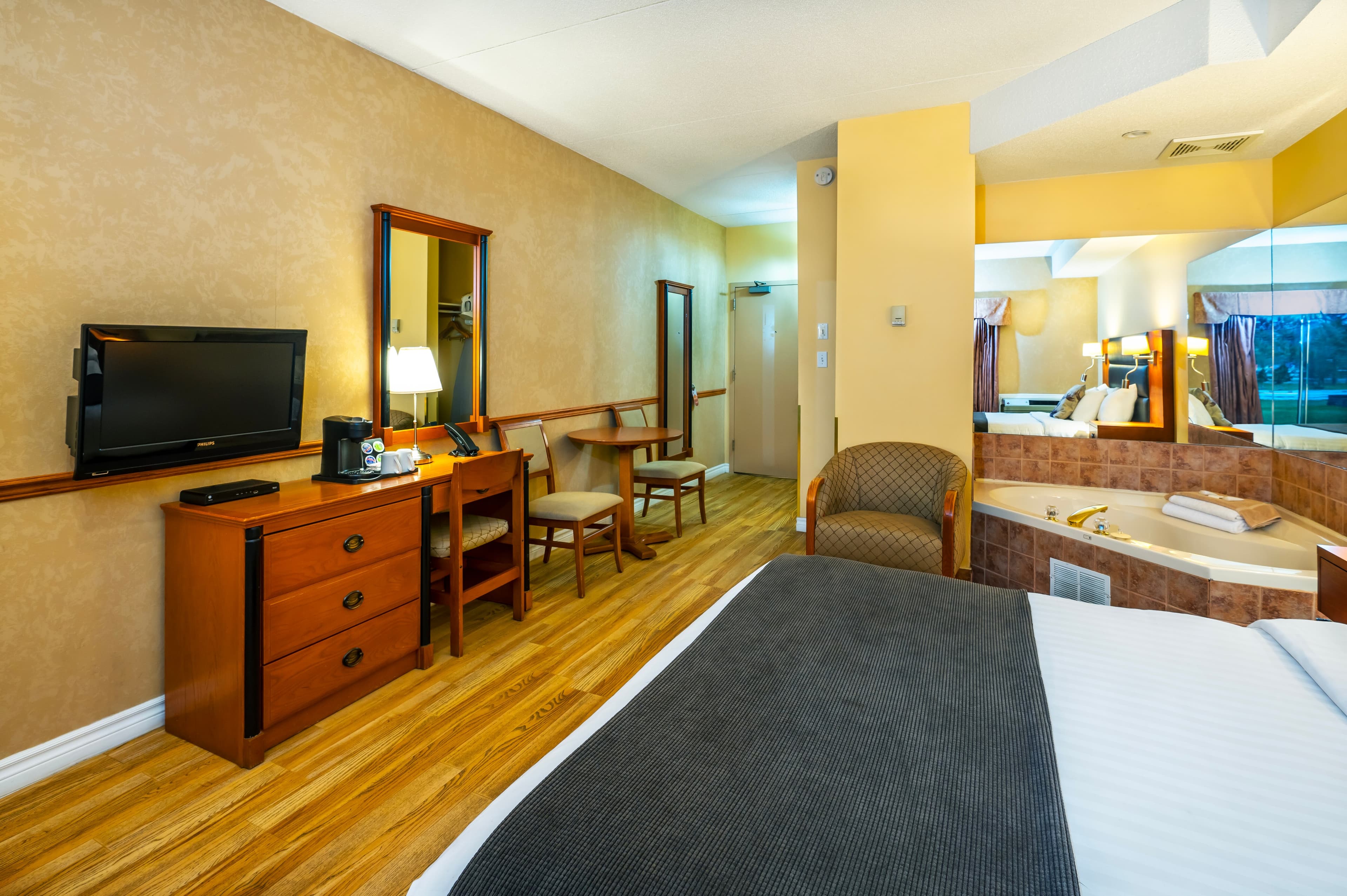 Cedar Meadows Resort & Spa, an Ascend Collection Resort — 11