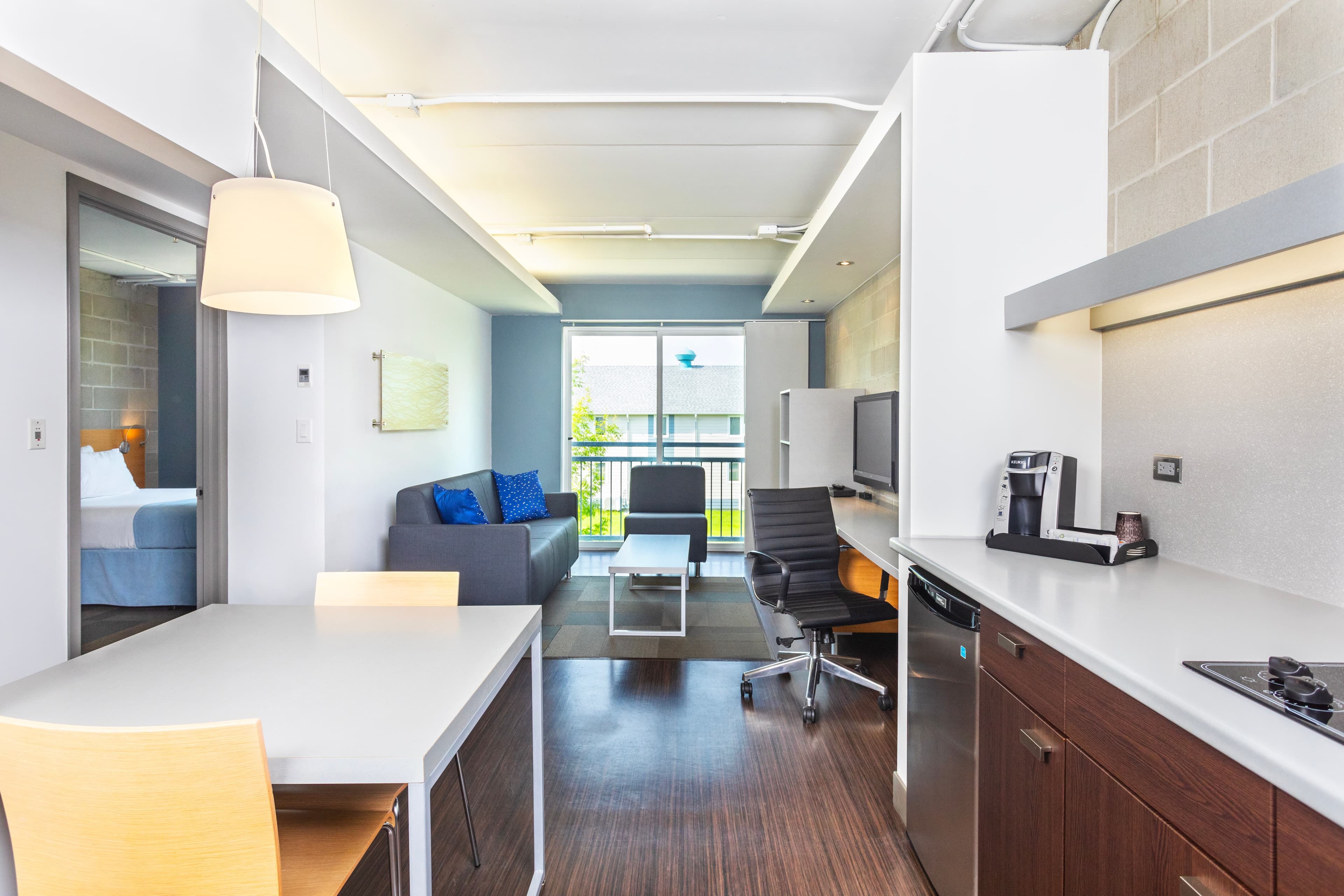 Barker Suites Southport — 7