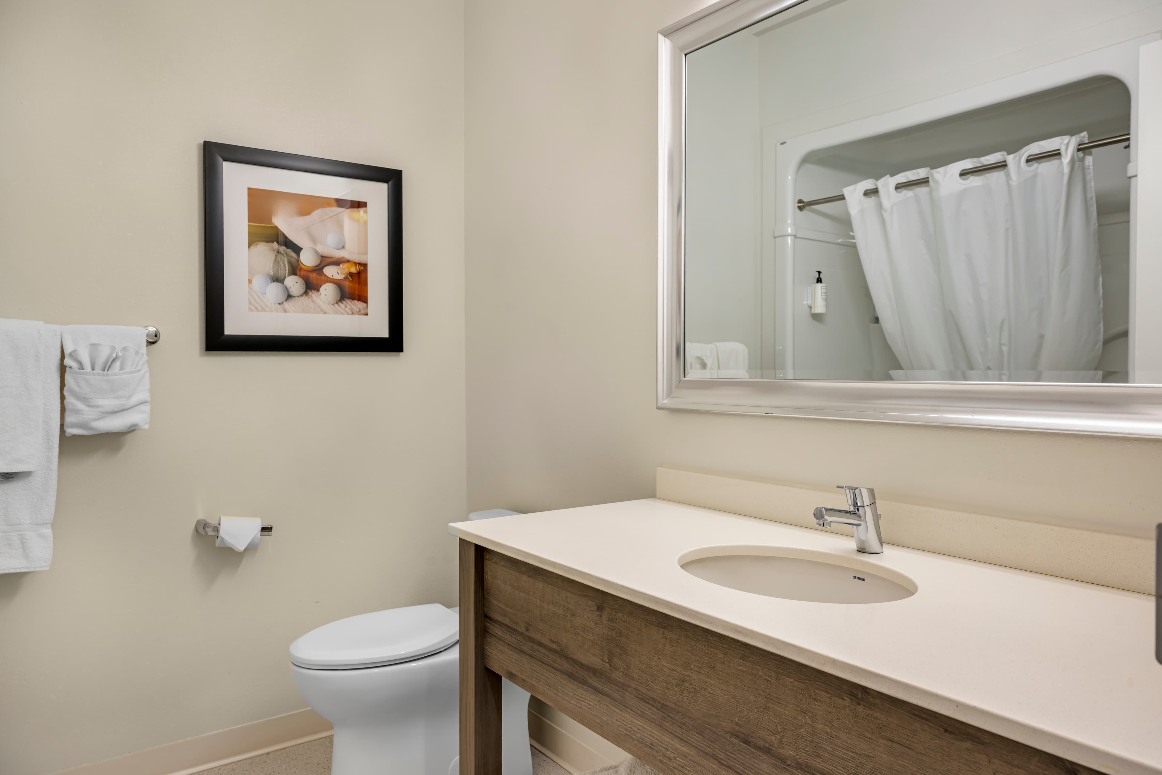 Amsterdam Inn & Suites, an Ascend Collection Hotel — 40