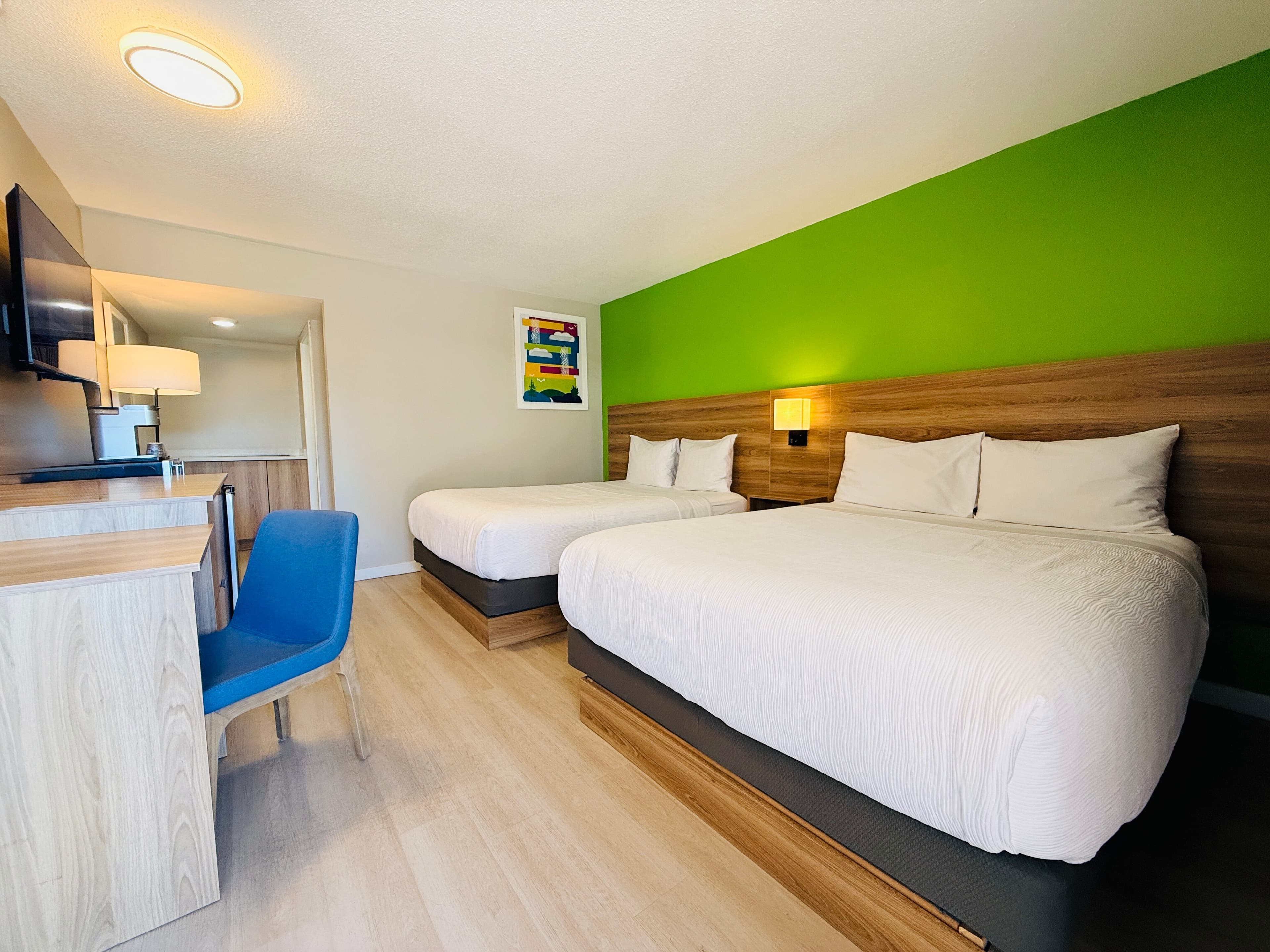 Quesnel Inn - Image 3