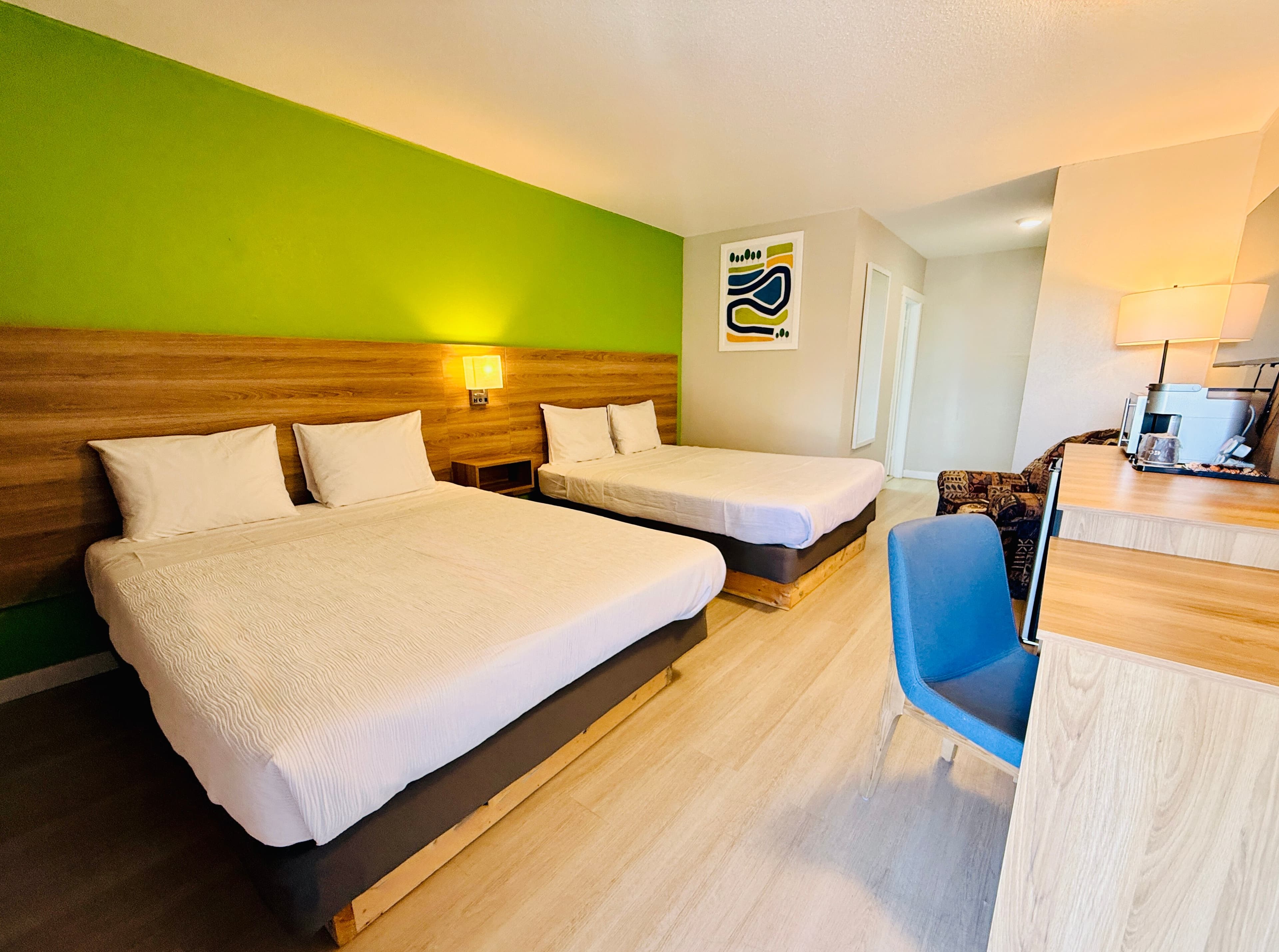 Quesnel Inn - Image 5
