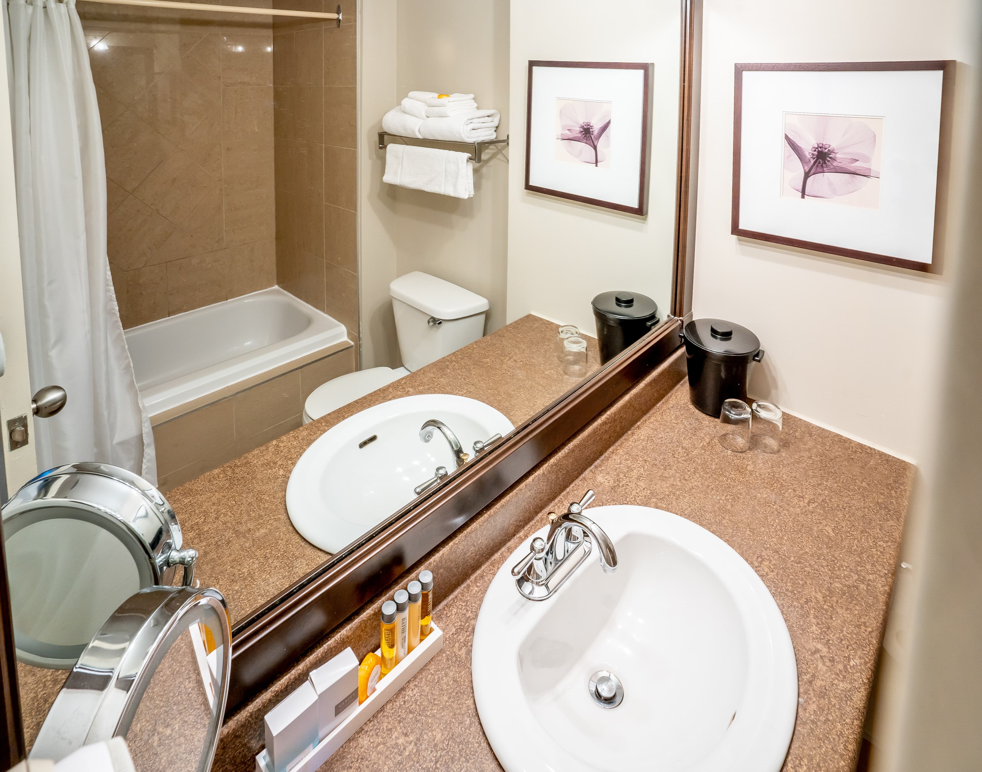 Manoir Des Sables, an Ascend Collection Hotel - Image 4