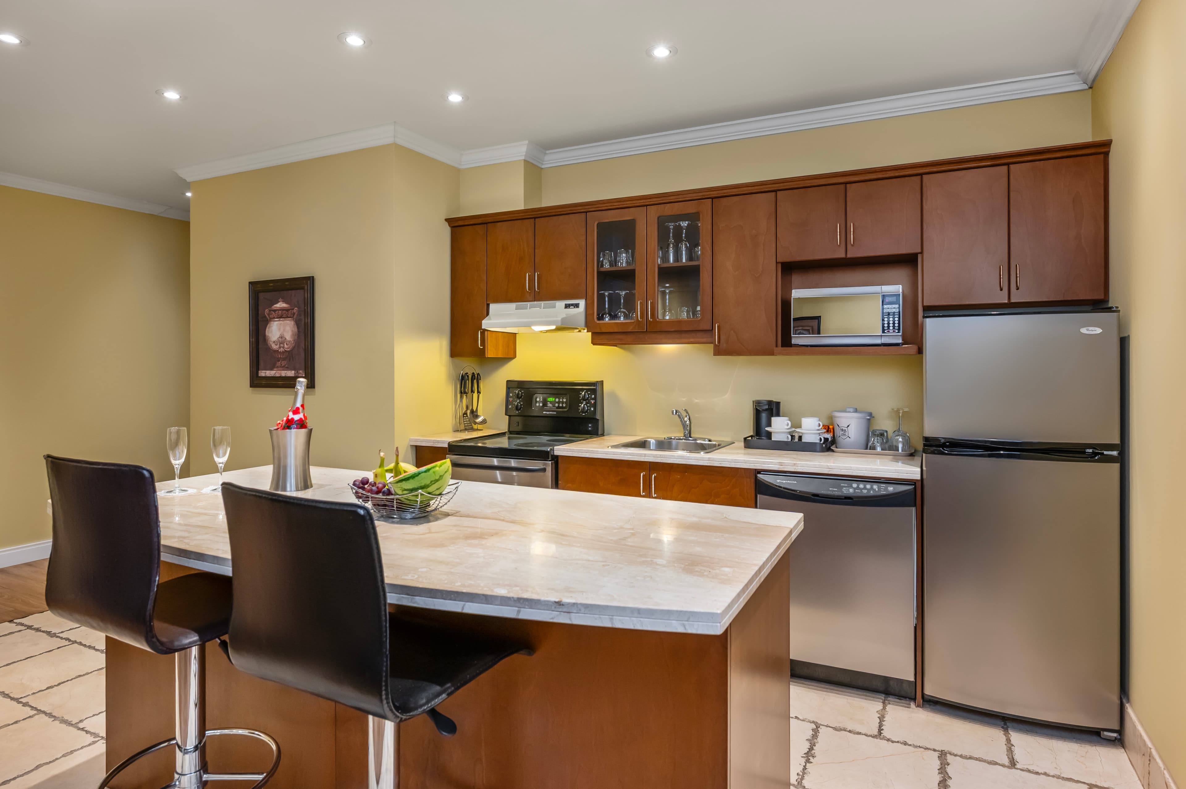 Hotel Brossard, an Ascend Collection Hotel - Image 4