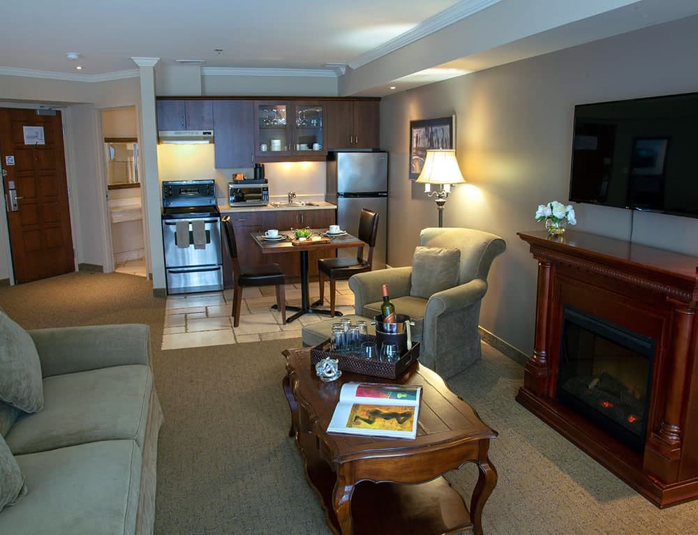 Hotel Brossard, an Ascend Collection Hotel — 10