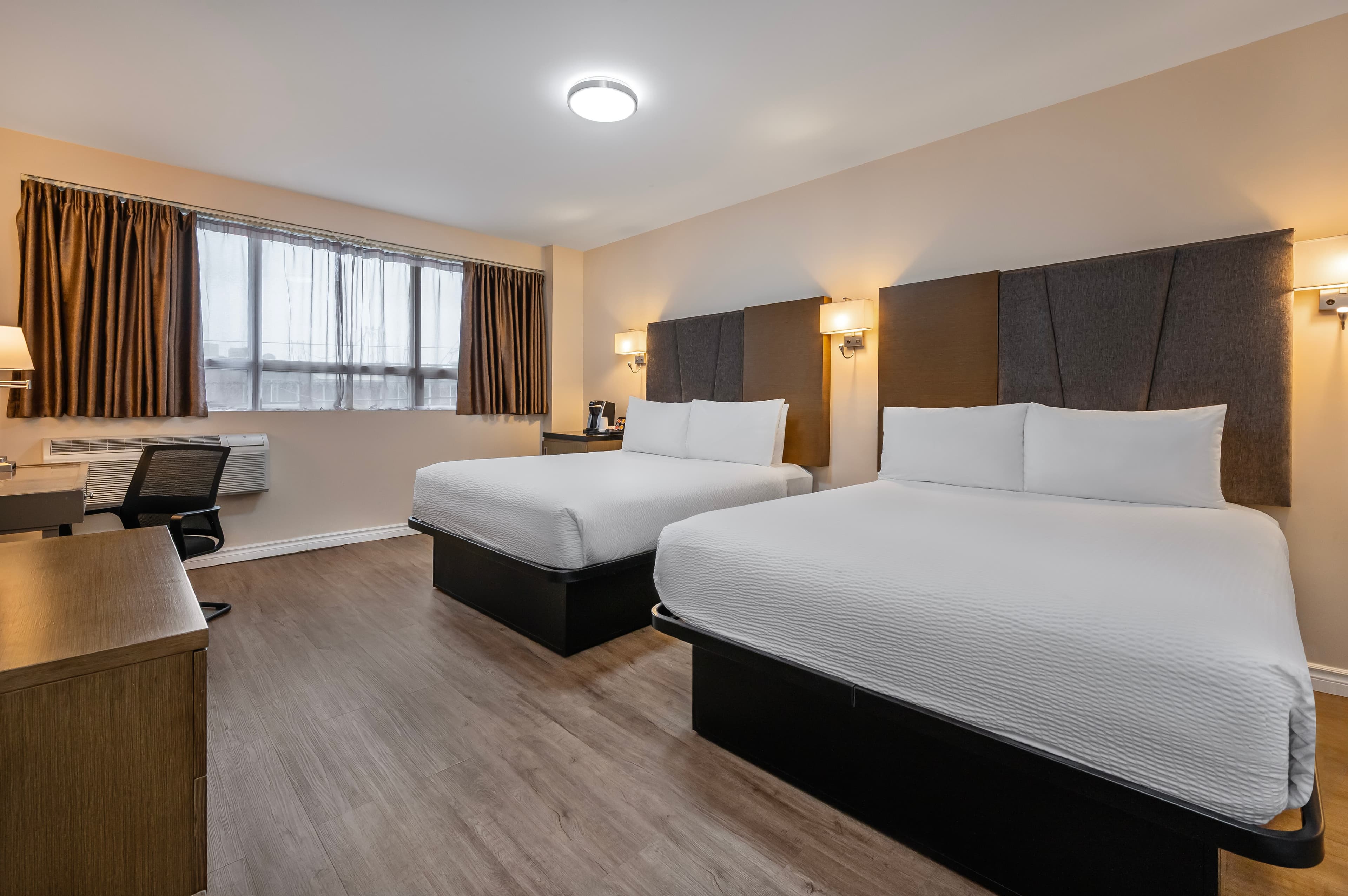 Hotel Montreal Metropolitan, an Ascend Collection Hotel — 9