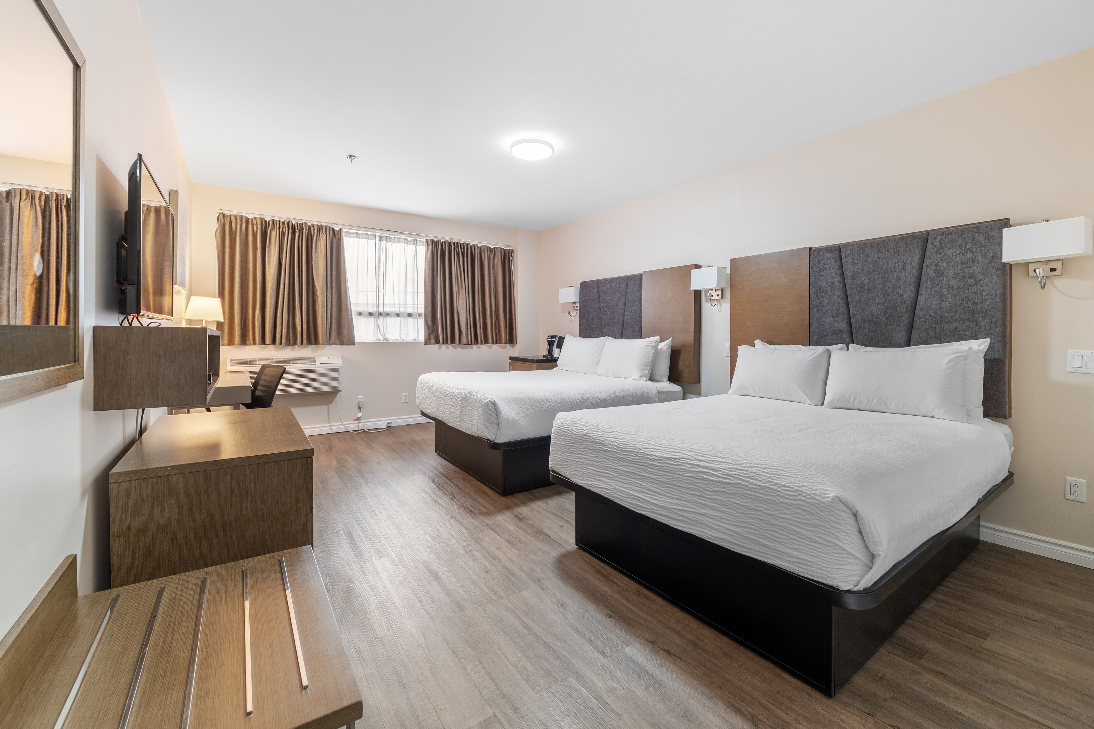 Hotel Montreal Metropolitan, an Ascend Collection Hotel - Image 5