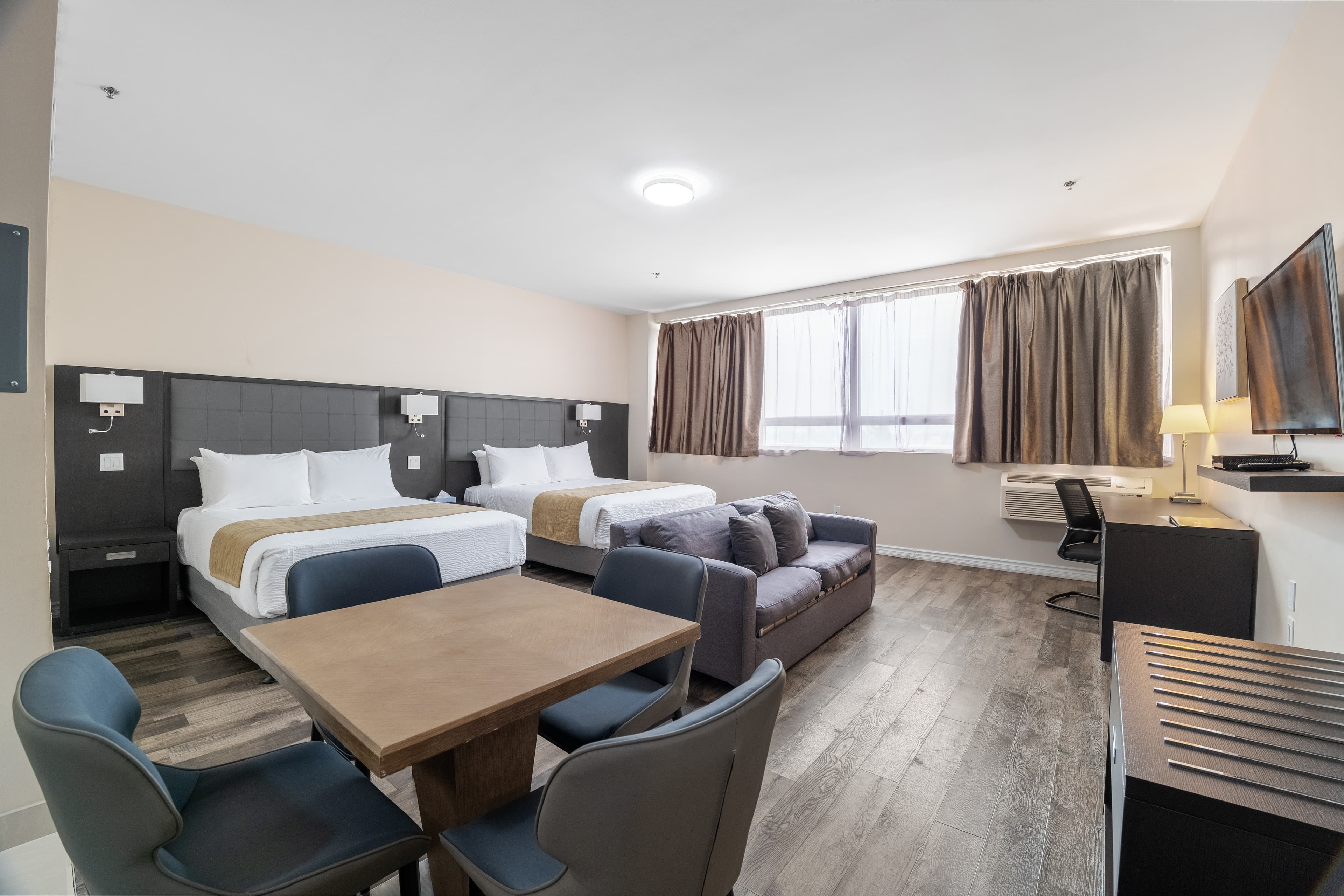Hotel Montreal Metropolitan, an Ascend Collection Hotel — 14