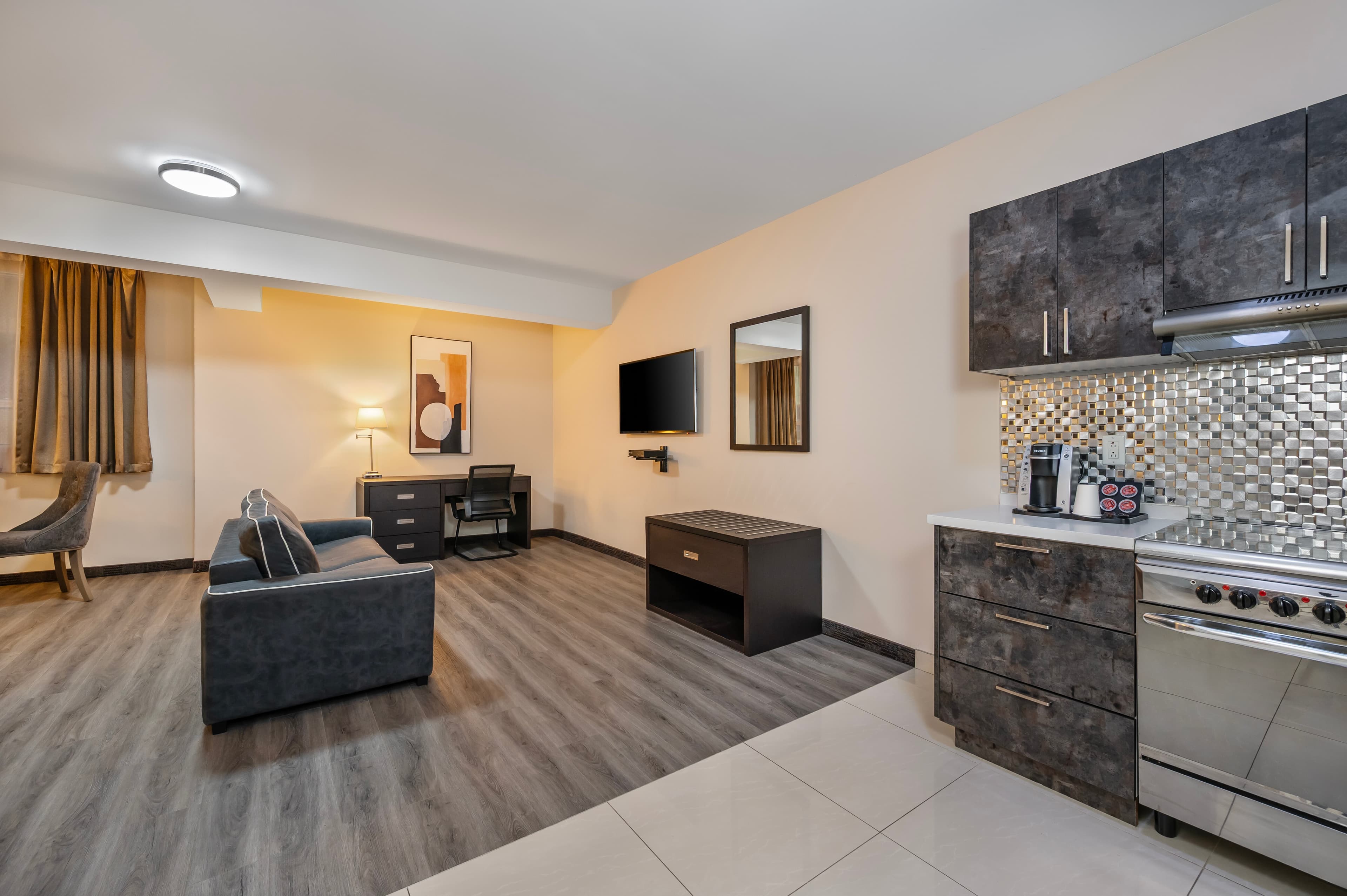 1 King Bed, Mobility Accessible, Kitchen - Image 1