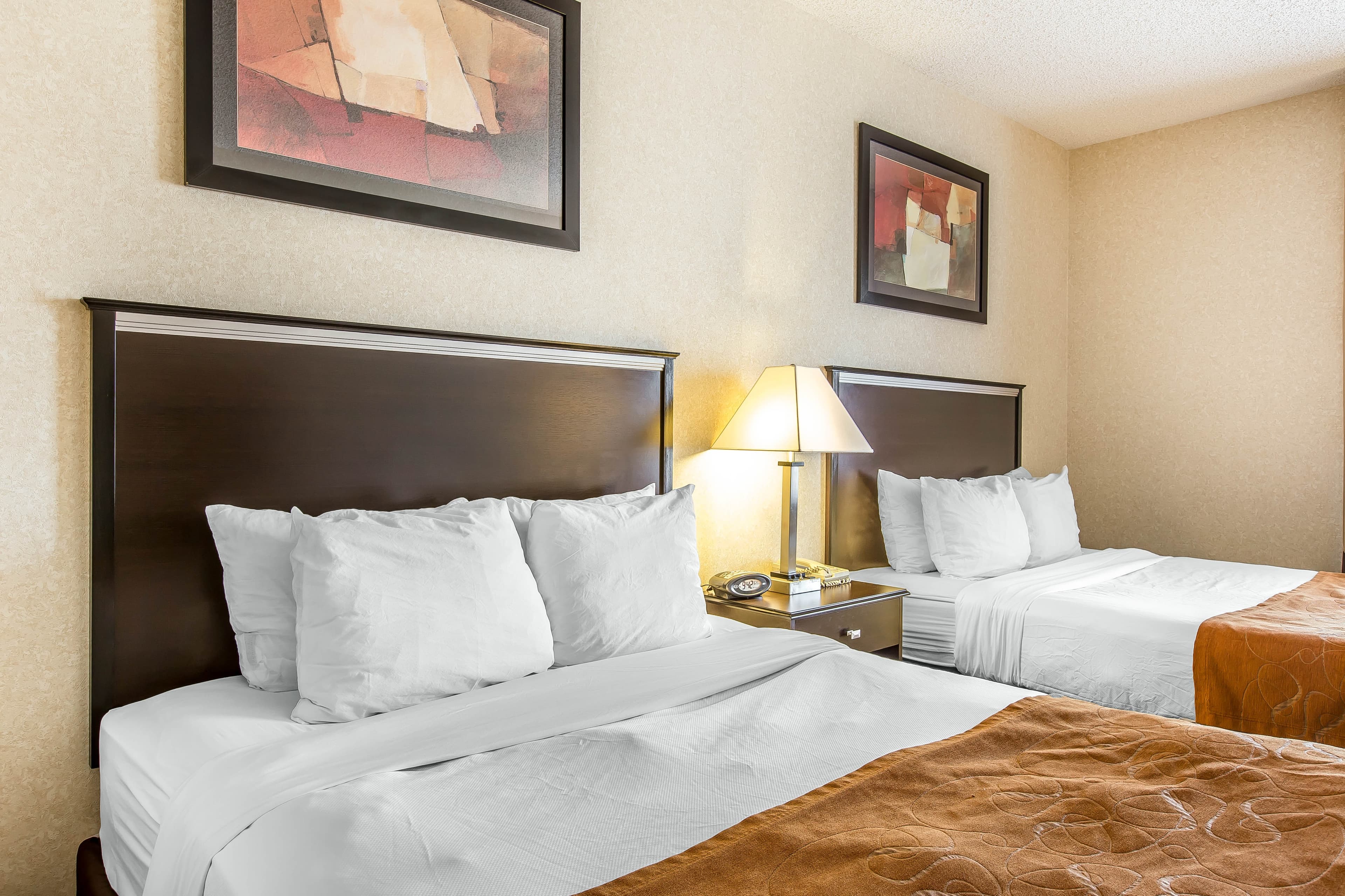 Comfort Suites Summit County - Image 5