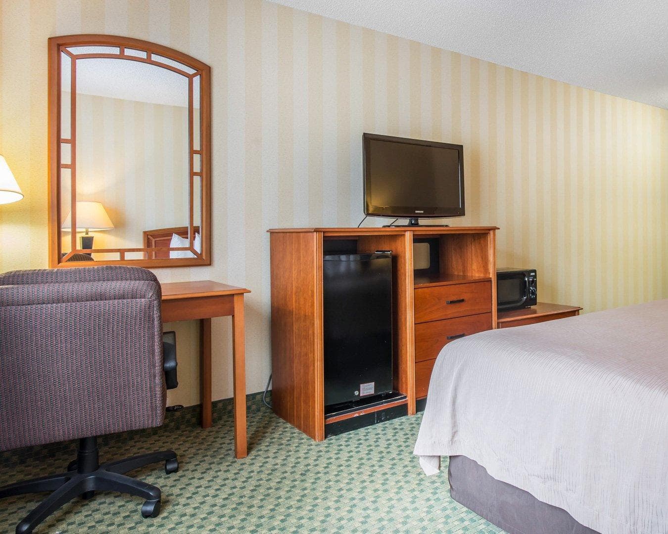Quality Inn Colorado Springs Airport - Image 3