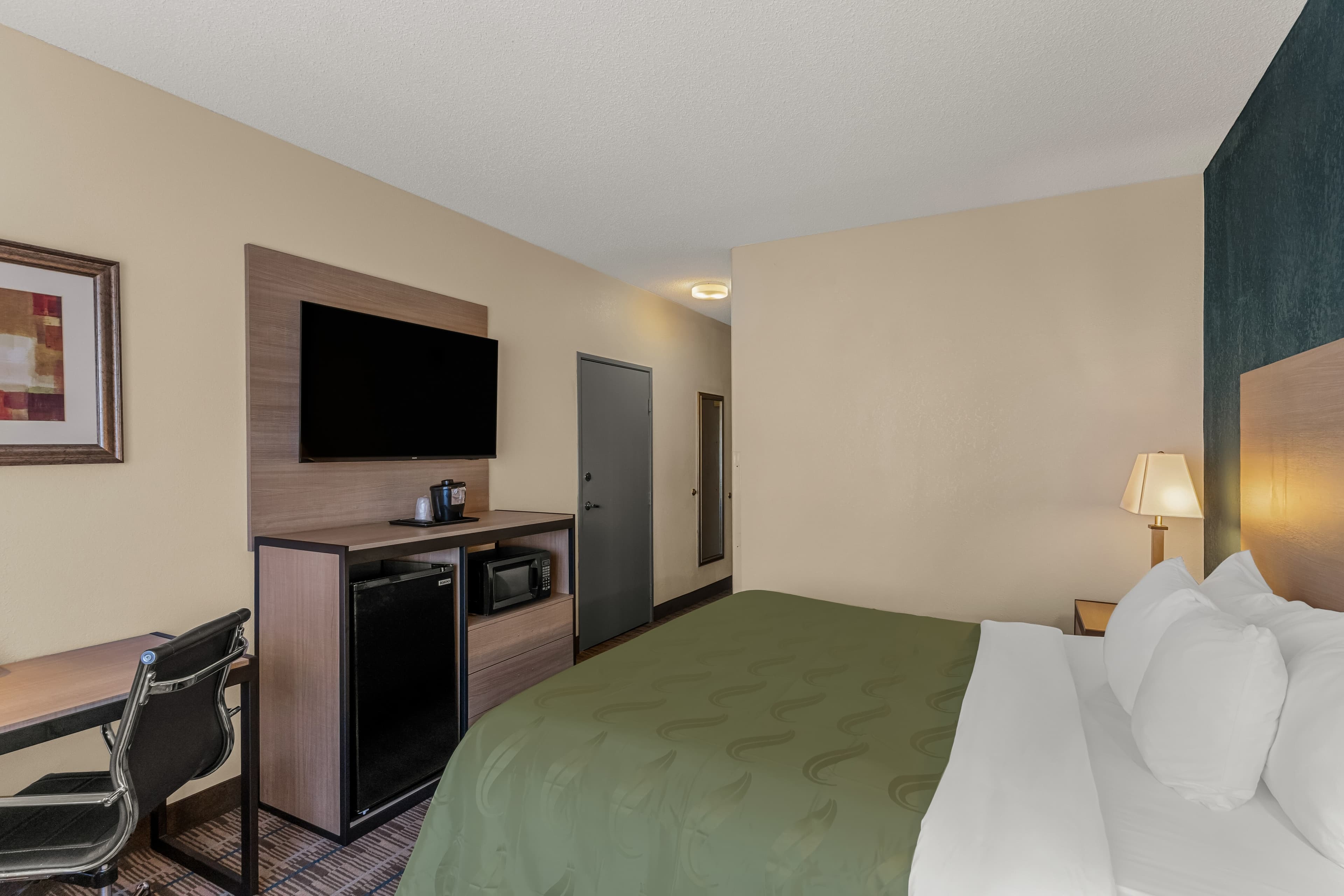 Quality Inn Denver Northeast Brighton - Image 4