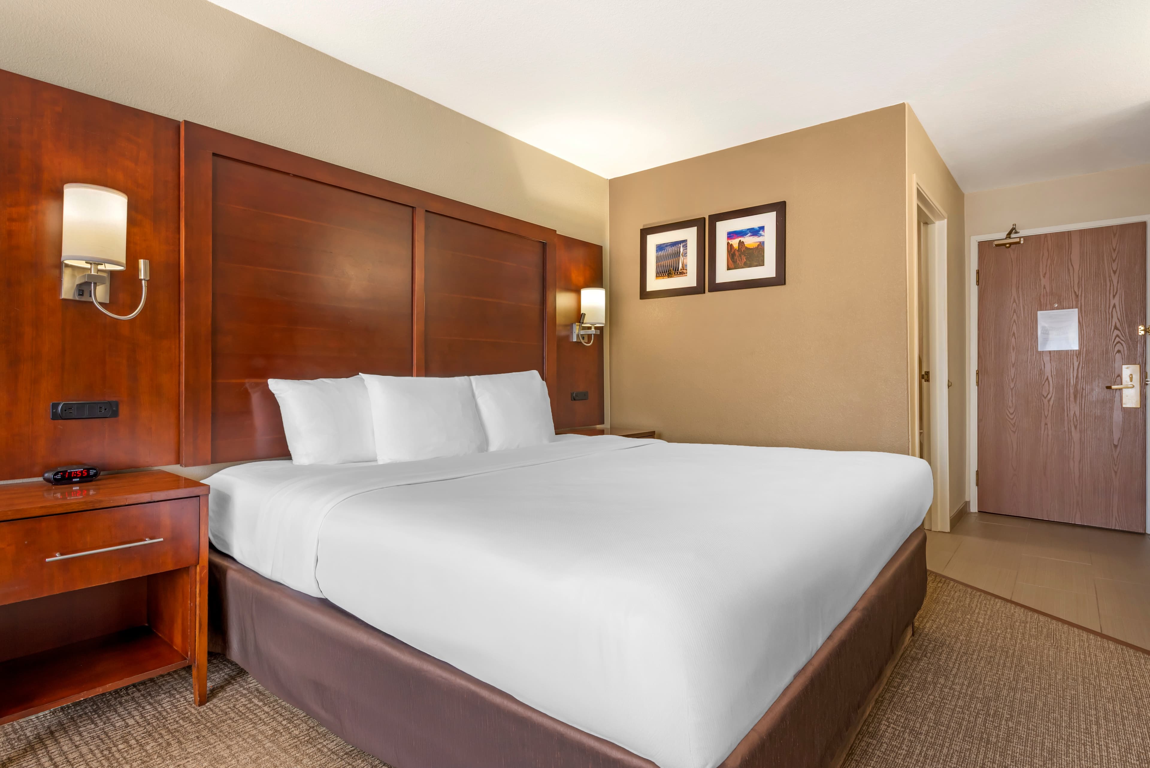 Comfort Inn North - Air Force Academy Area — 9