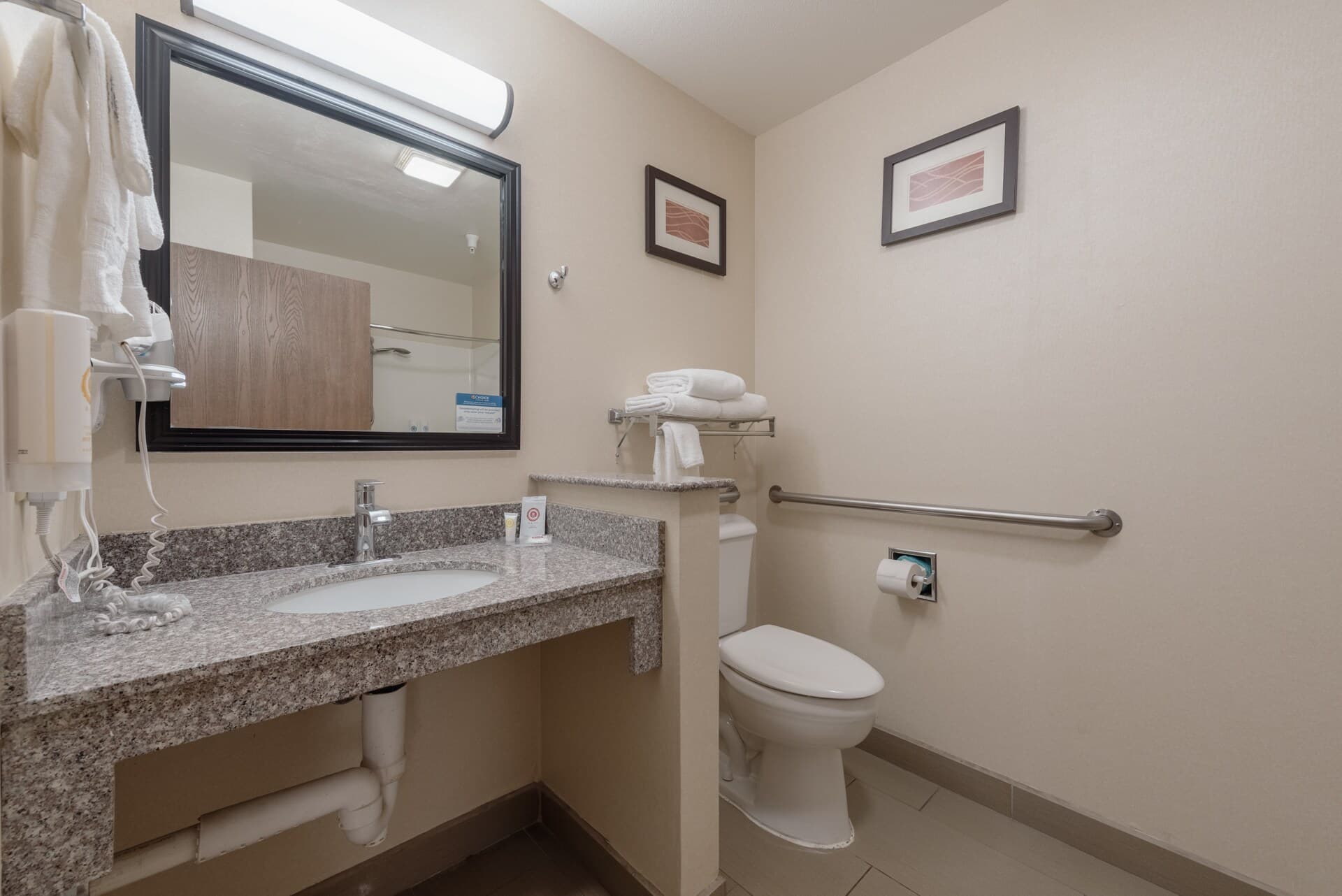 Comfort Inn & Suites Alamosa — 16