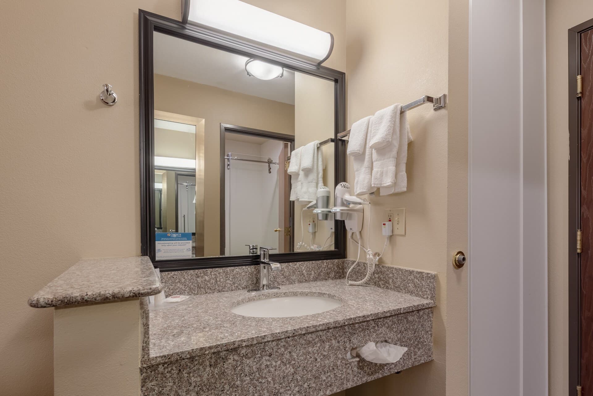 Comfort Inn & Suites Alamosa — 39