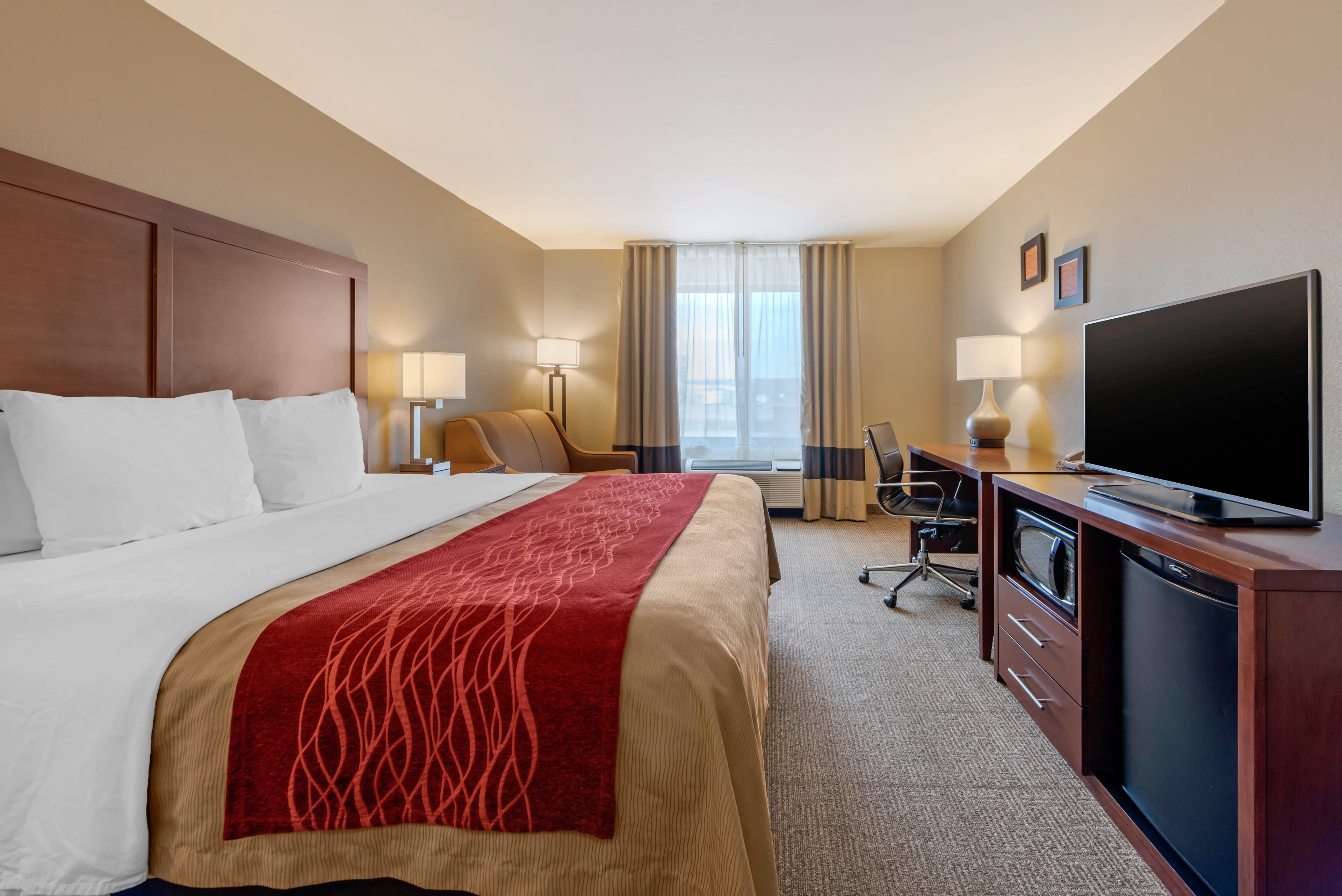 Comfort Inn Limon — 12