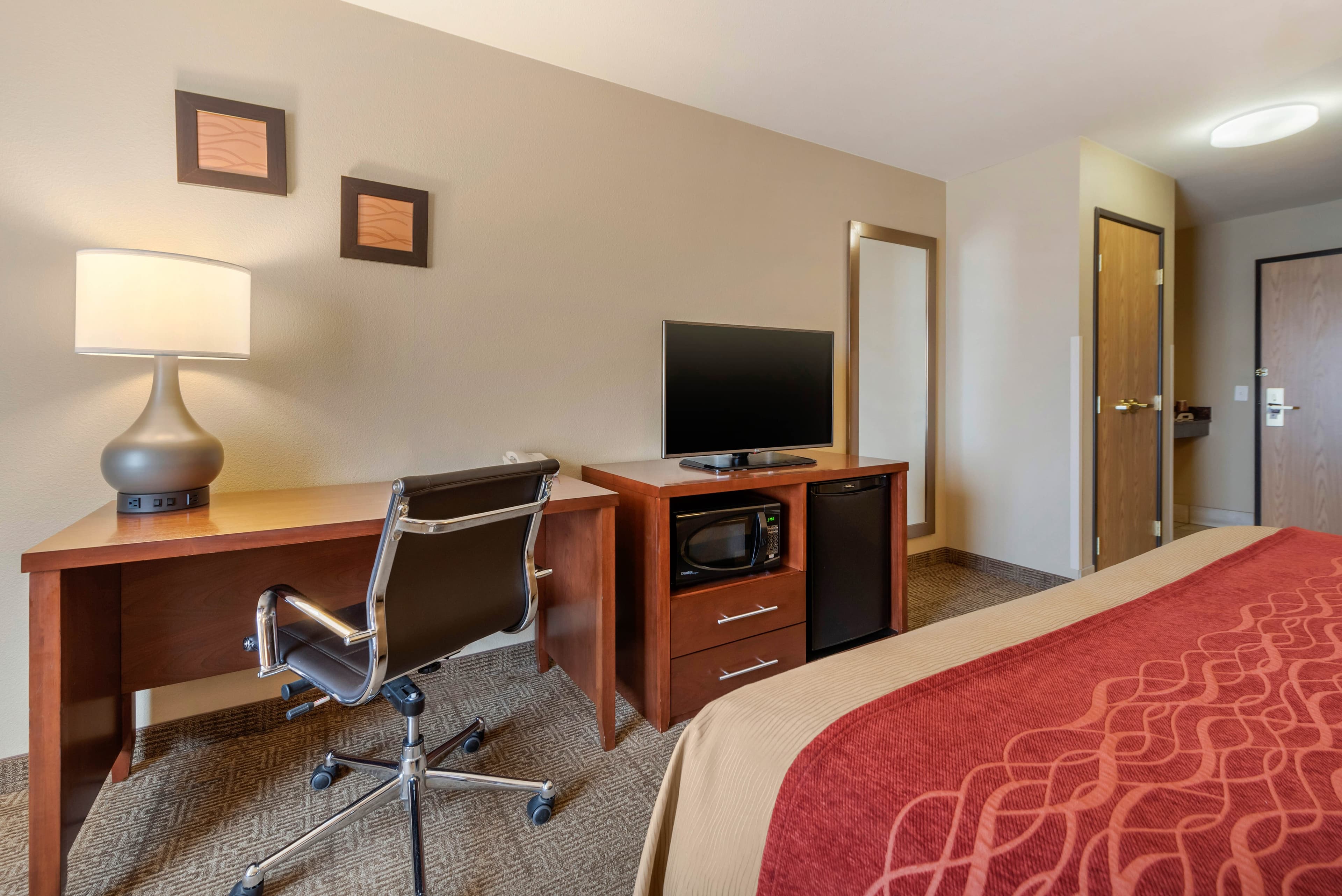 Comfort Inn Limon — 14