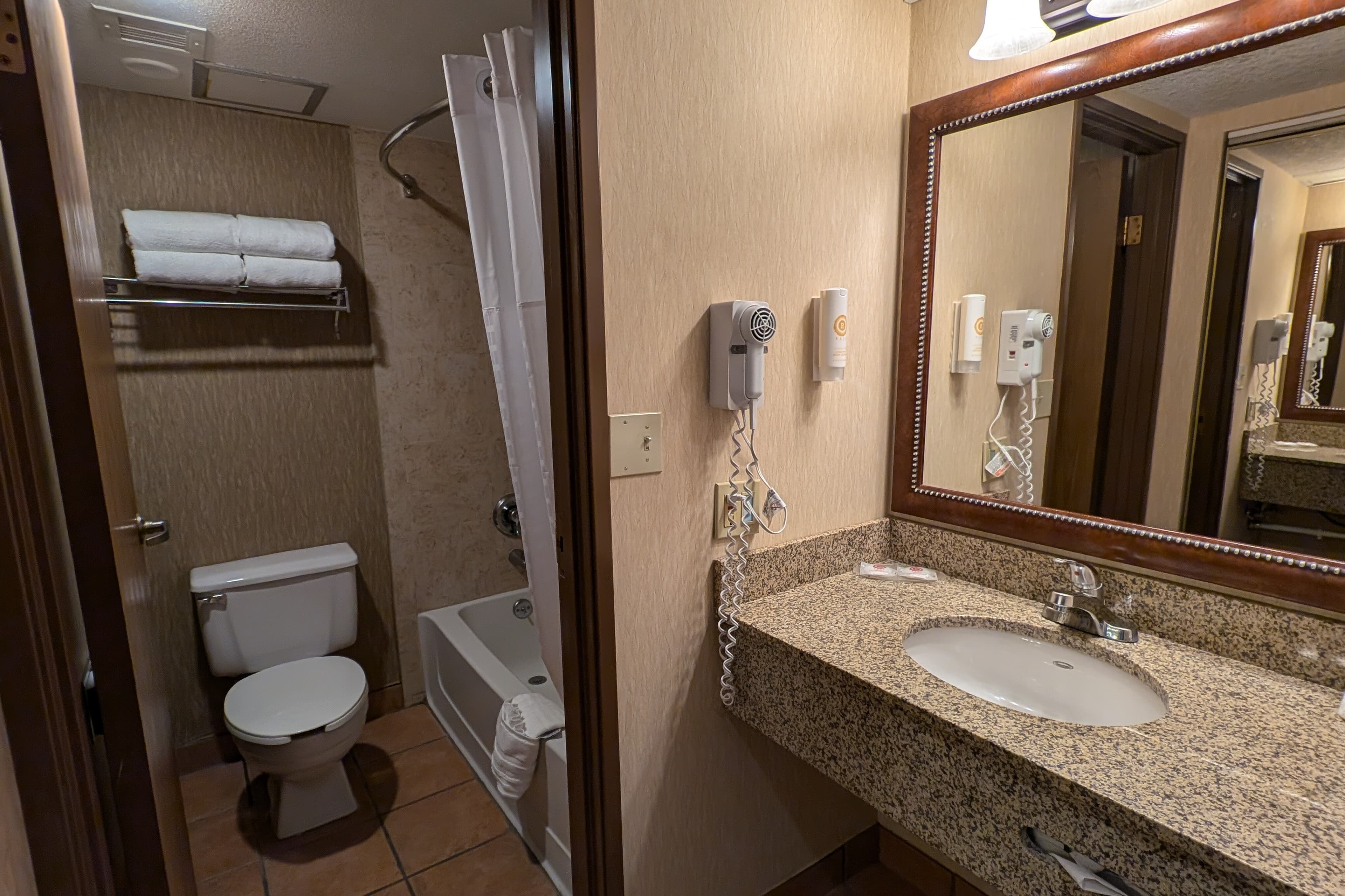 Comfort Inn Near Vail Beaver Creek — 16