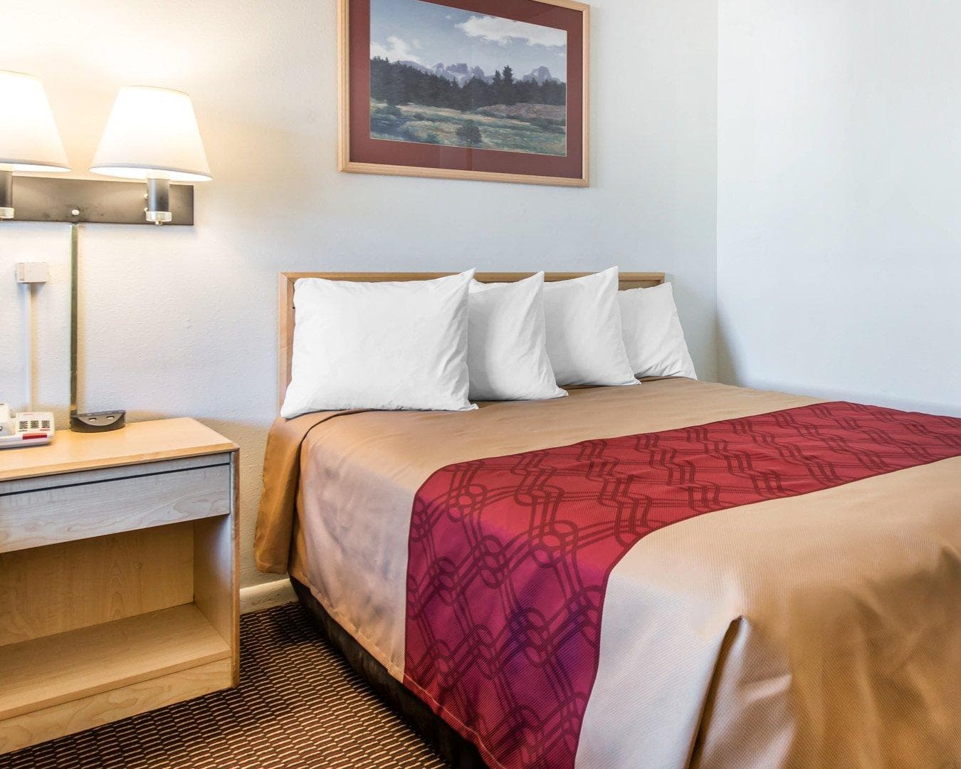 Econo Lodge Colorado Springs Downtown - Image 5