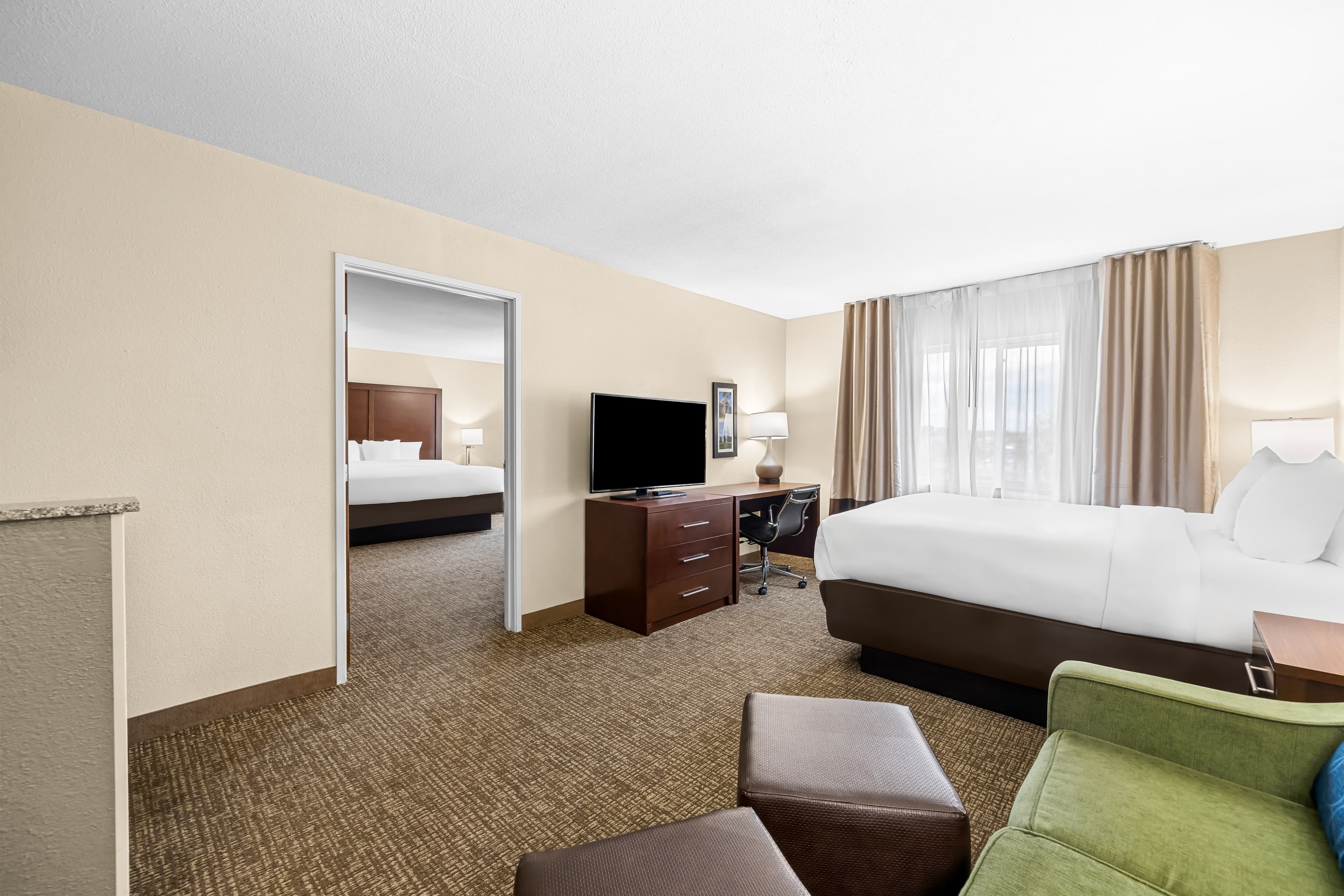 Comfort Inn & Suites Pueblo - Image 5