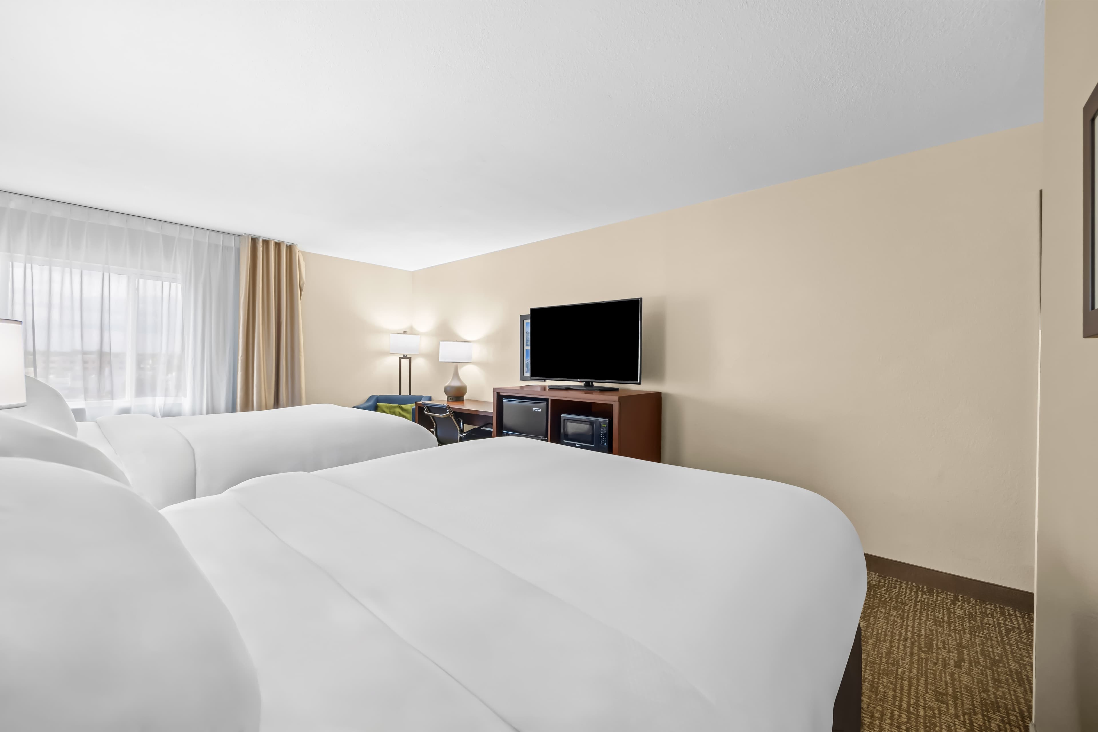 Comfort Inn & Suites Pueblo — 34
