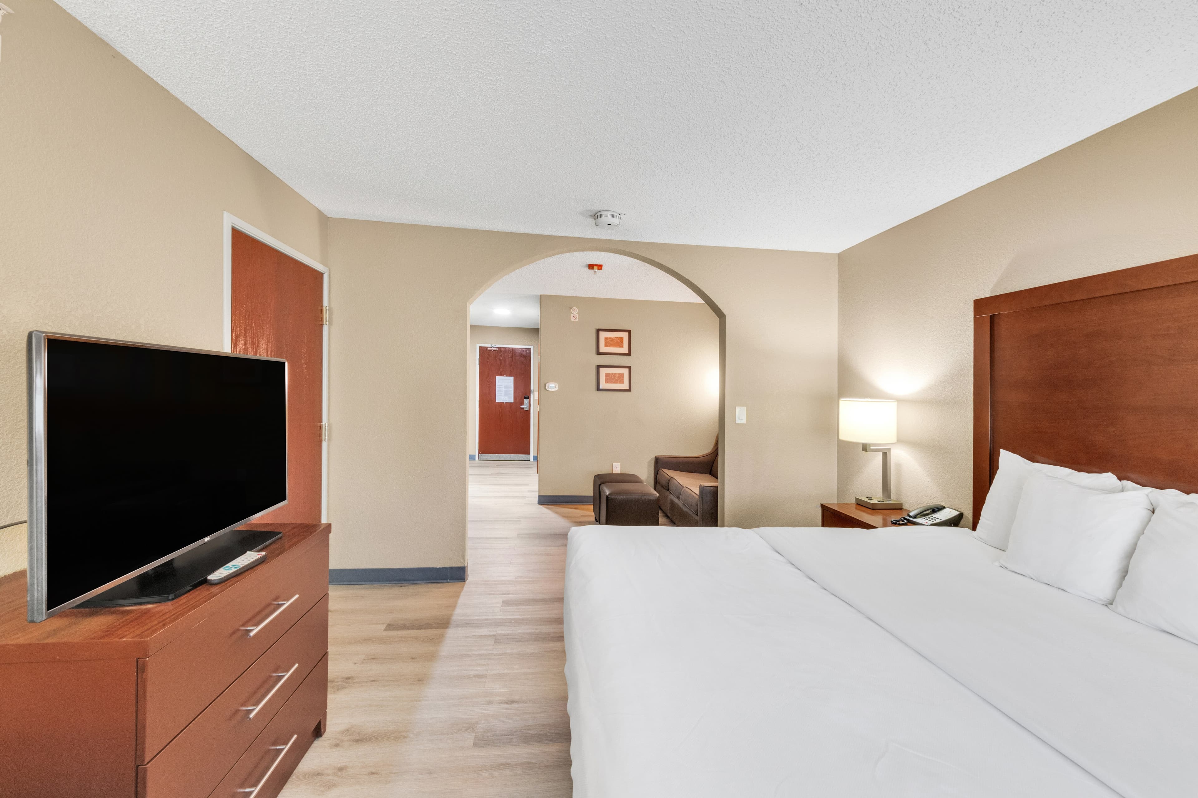 Comfort Suites Lakewood - Denver — 6