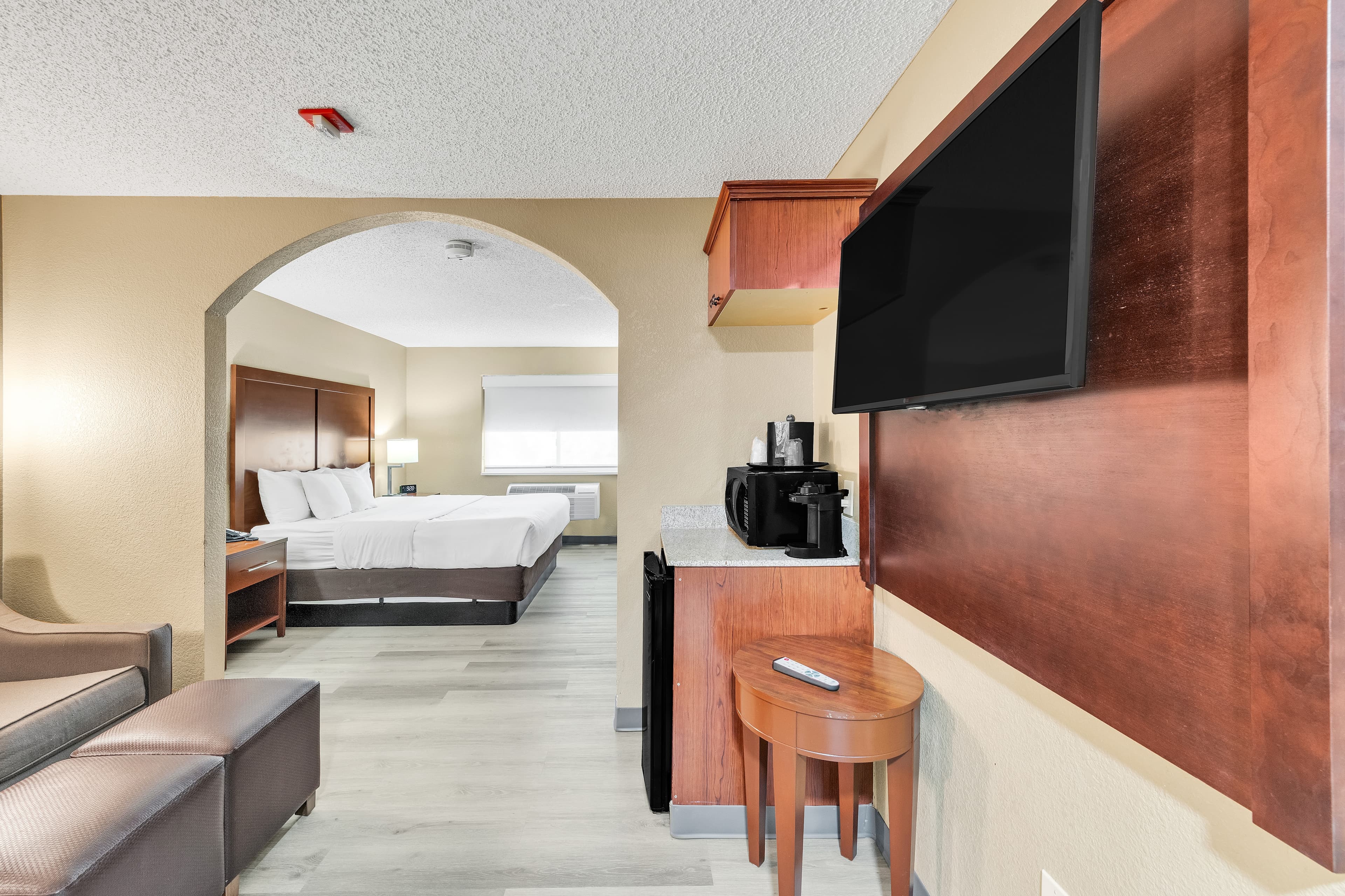 Comfort Suites Lakewood - Denver — 8