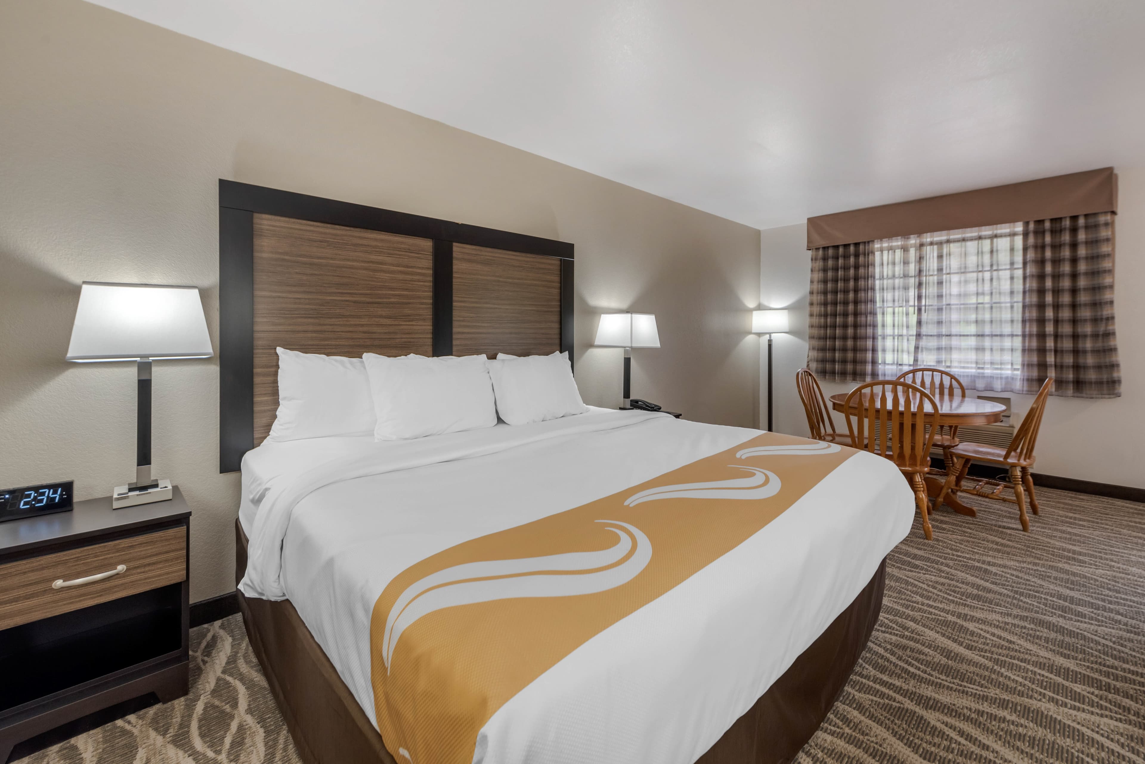 Quality Inn & Suites South Fork - Wolf Creek - Image 2