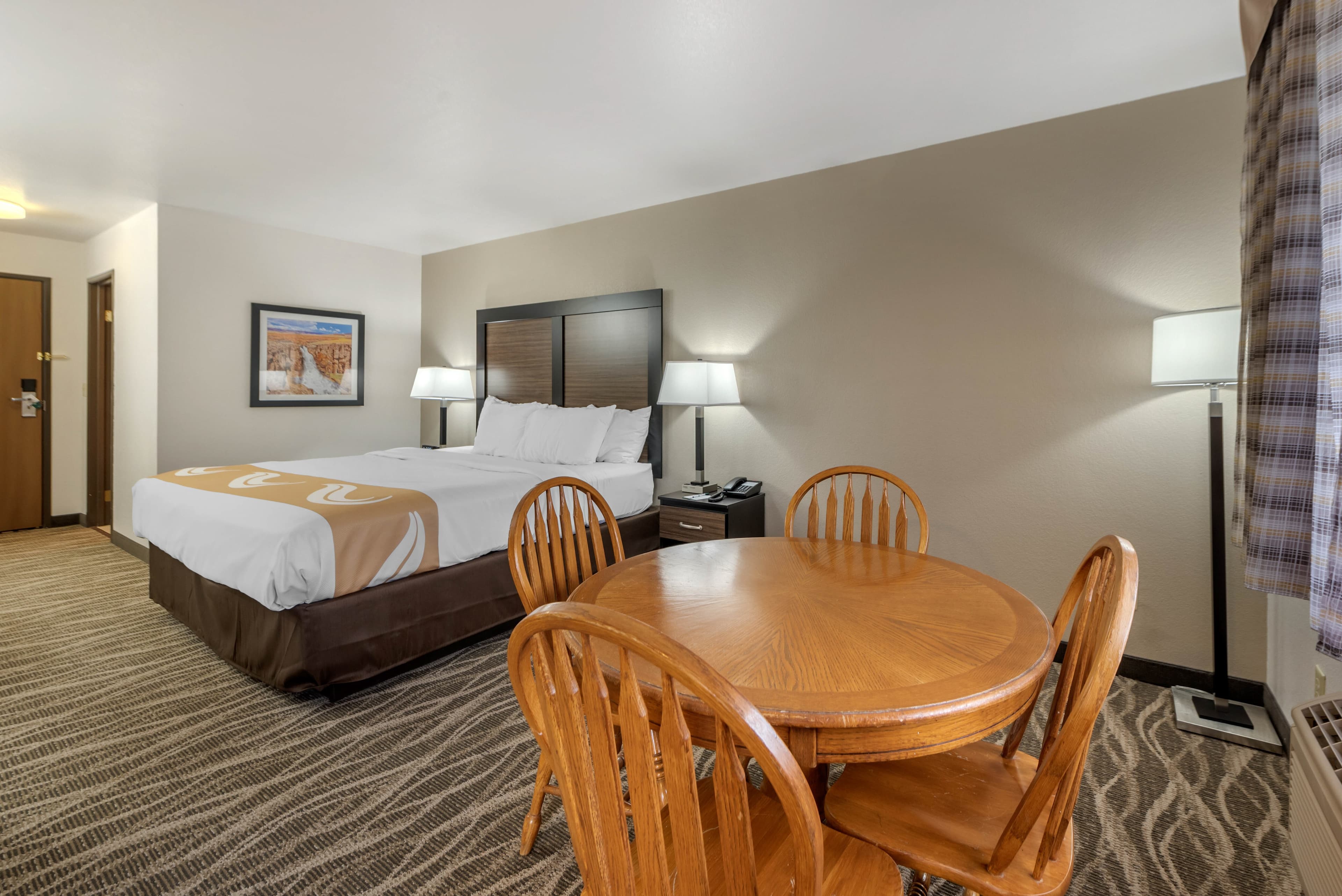 Quality Inn & Suites South Fork - Wolf Creek - Image 3