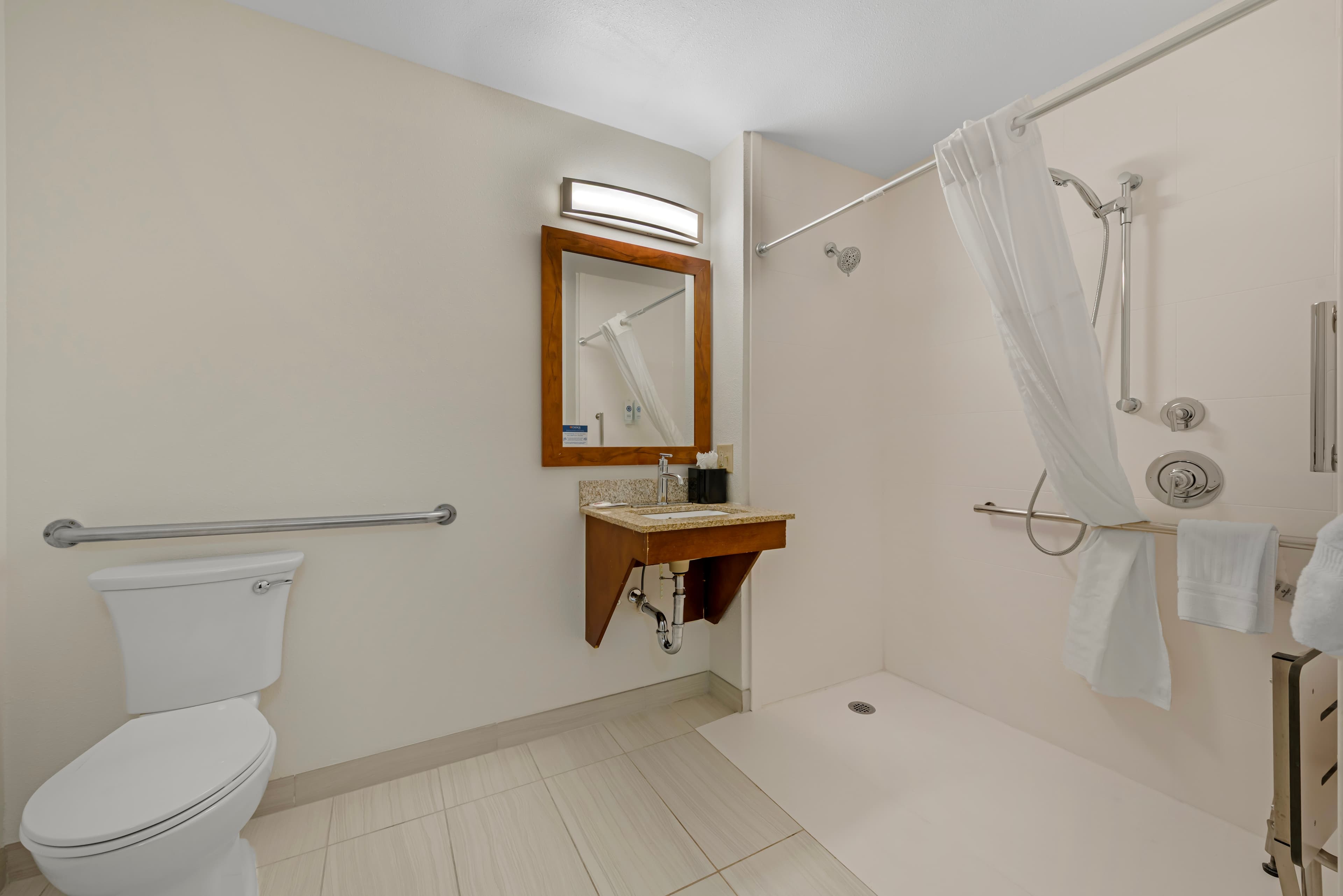 Comfort Inn & Suites Carbondale on the Roaring Fork — 5