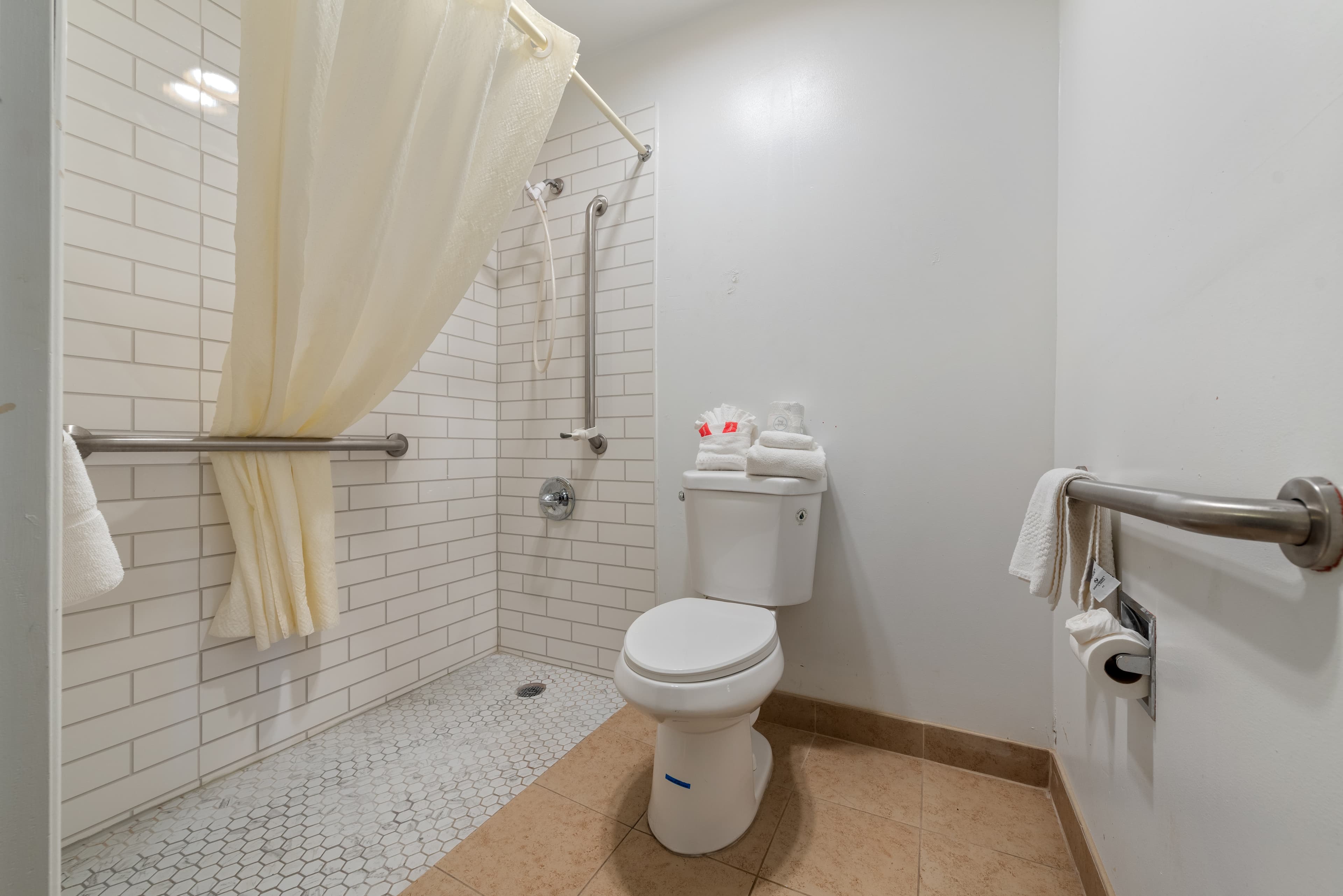 Econo Lodge Cortez near Mesa Verde — 61