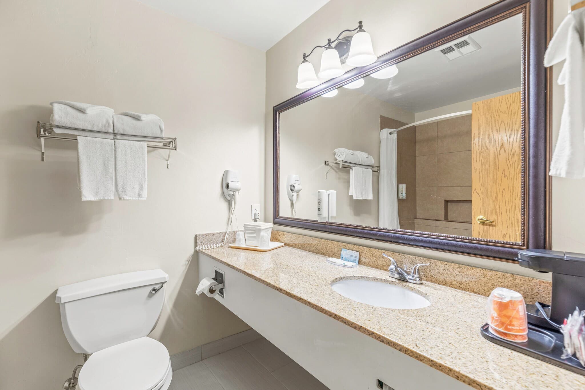 Quality Inn & Suites On The River — 9