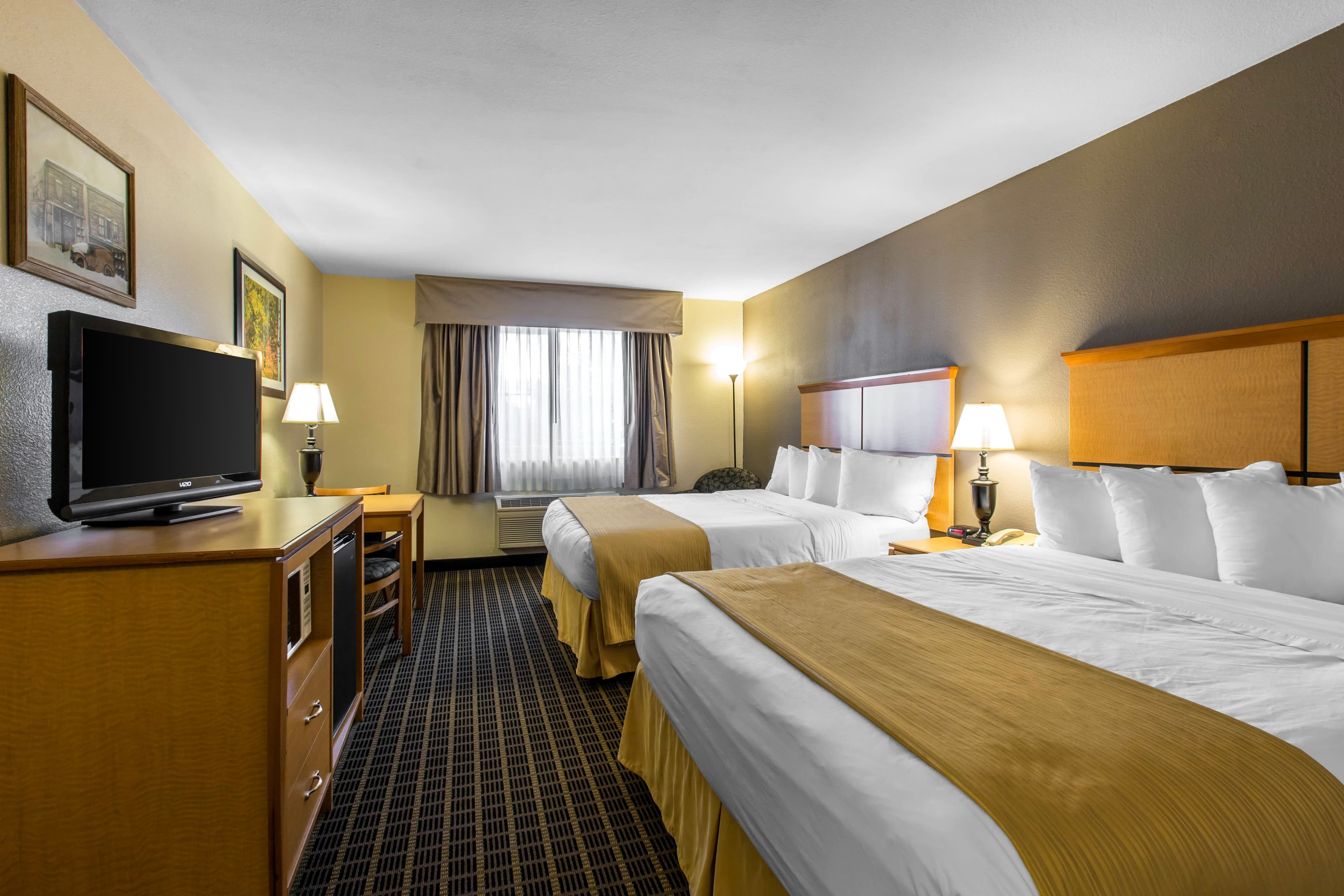 Quality Inn & Suites Silverthorne - Copper Mountain — 6