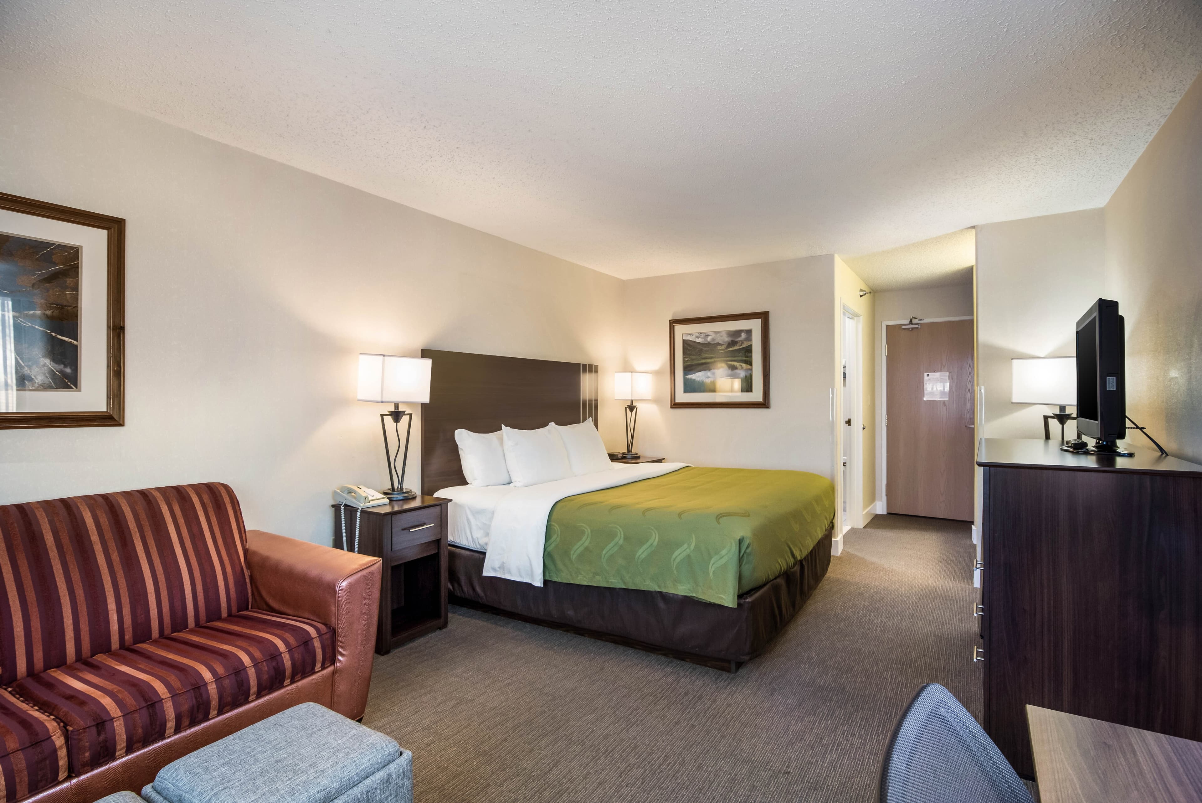 Quality Inn & Suites Pueblo West — 6