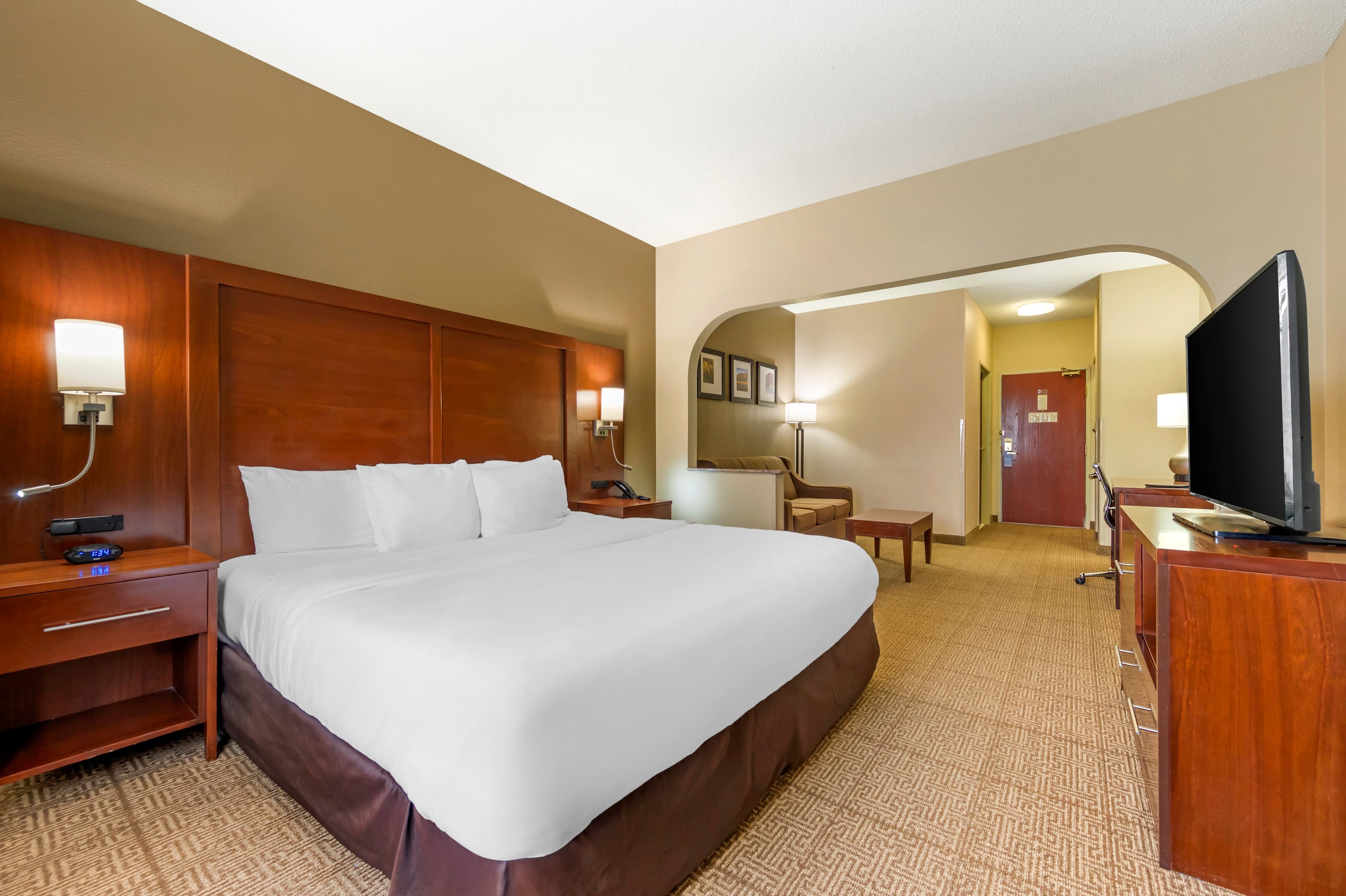 Comfort Suites Castle Rock - Denver South - Image 4