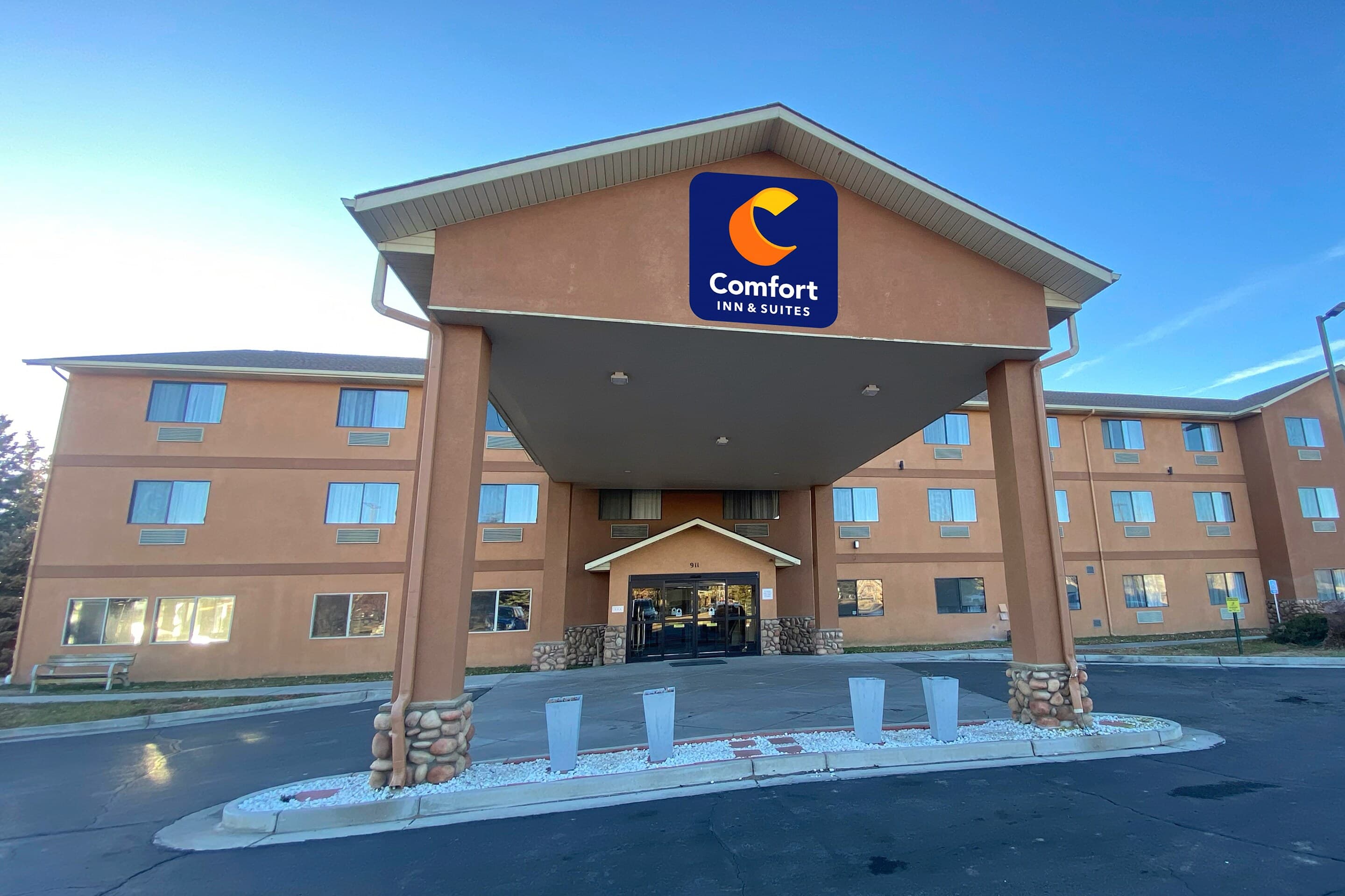 Comfort Inn & Suites Gunnison-Crested Butte - Image 1