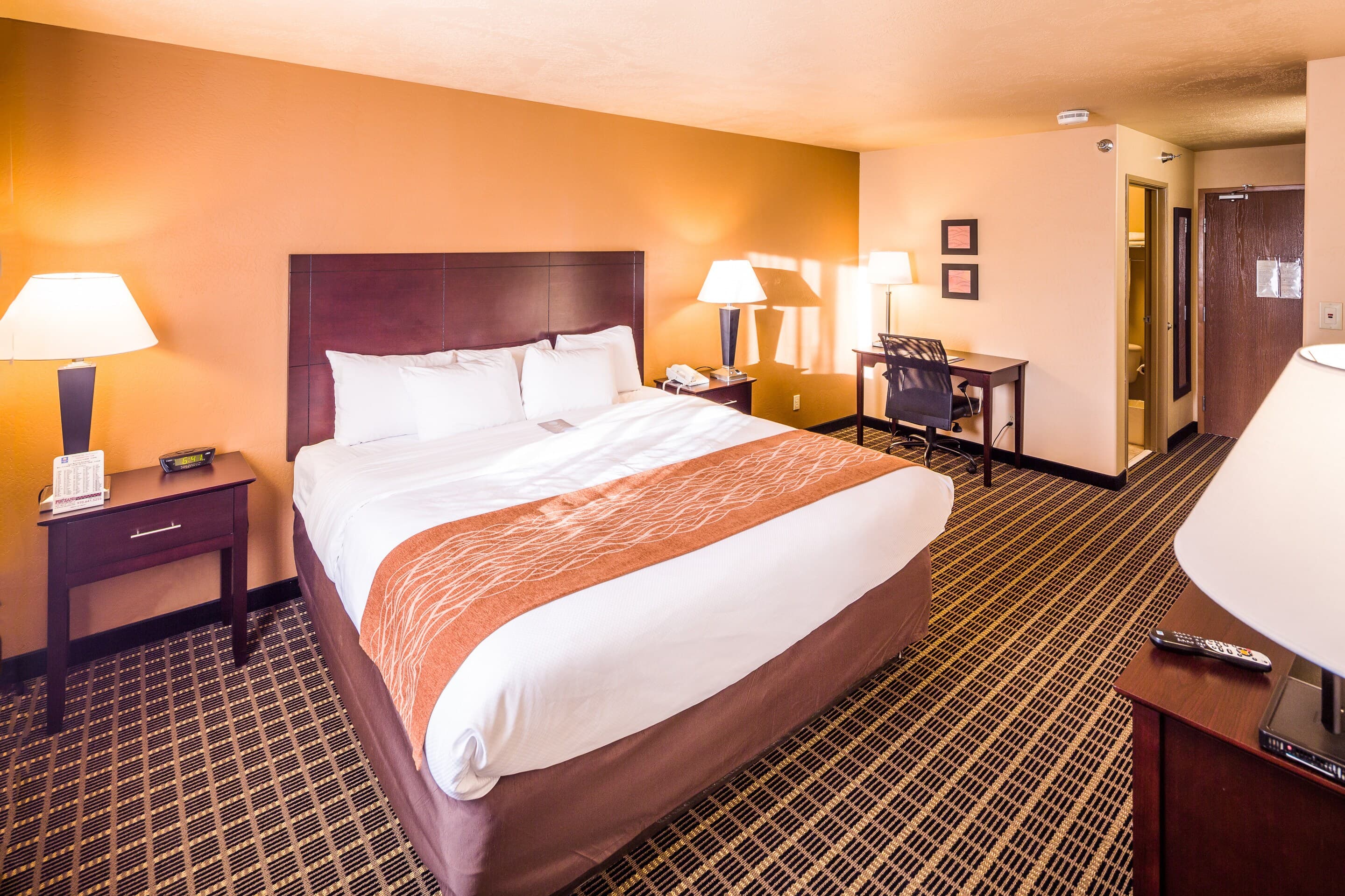 Comfort Inn & Suites Gunnison-Crested Butte - Image 2