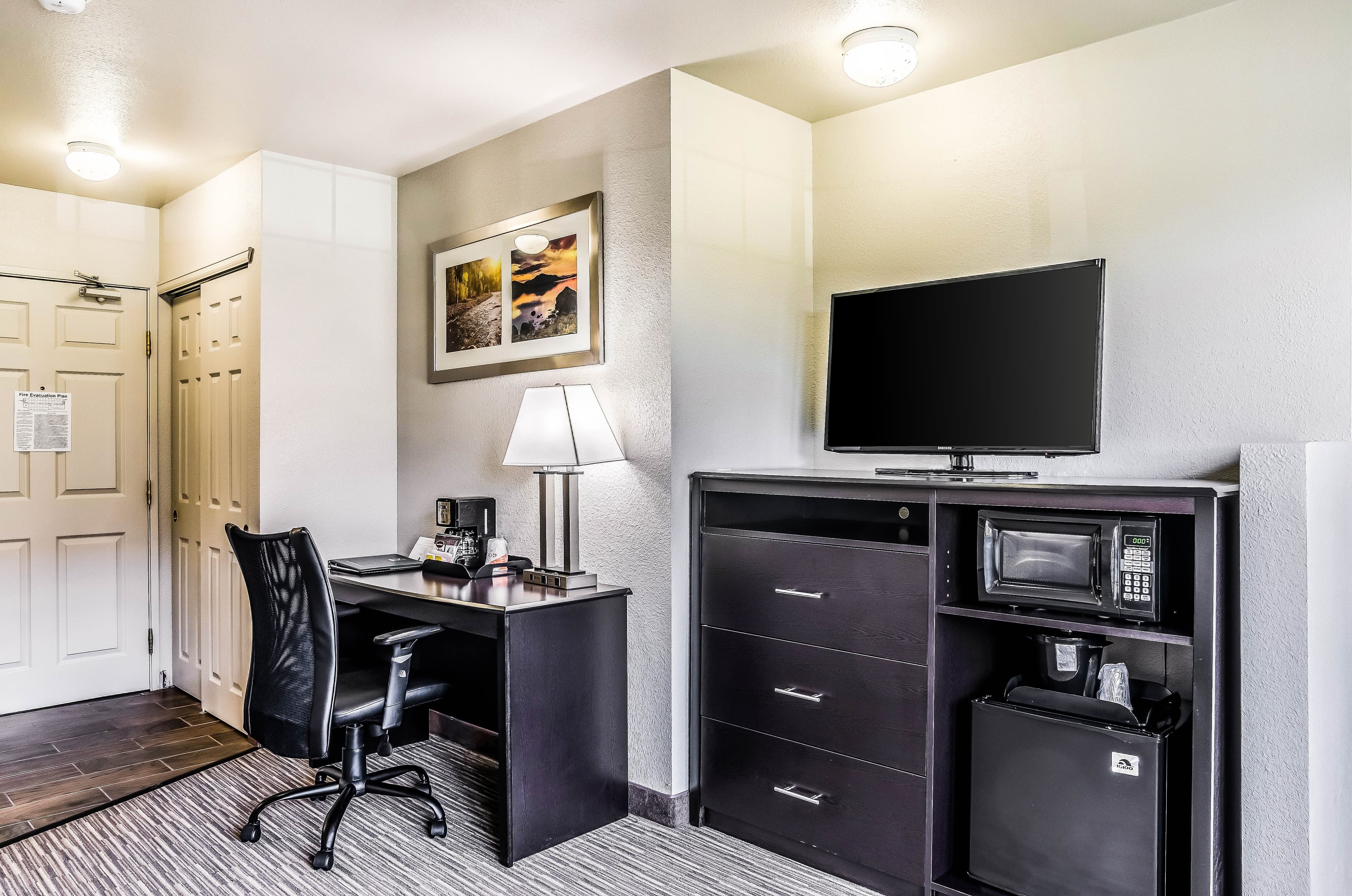 Quality Inn & Suites Westminster - Broomfield — 4