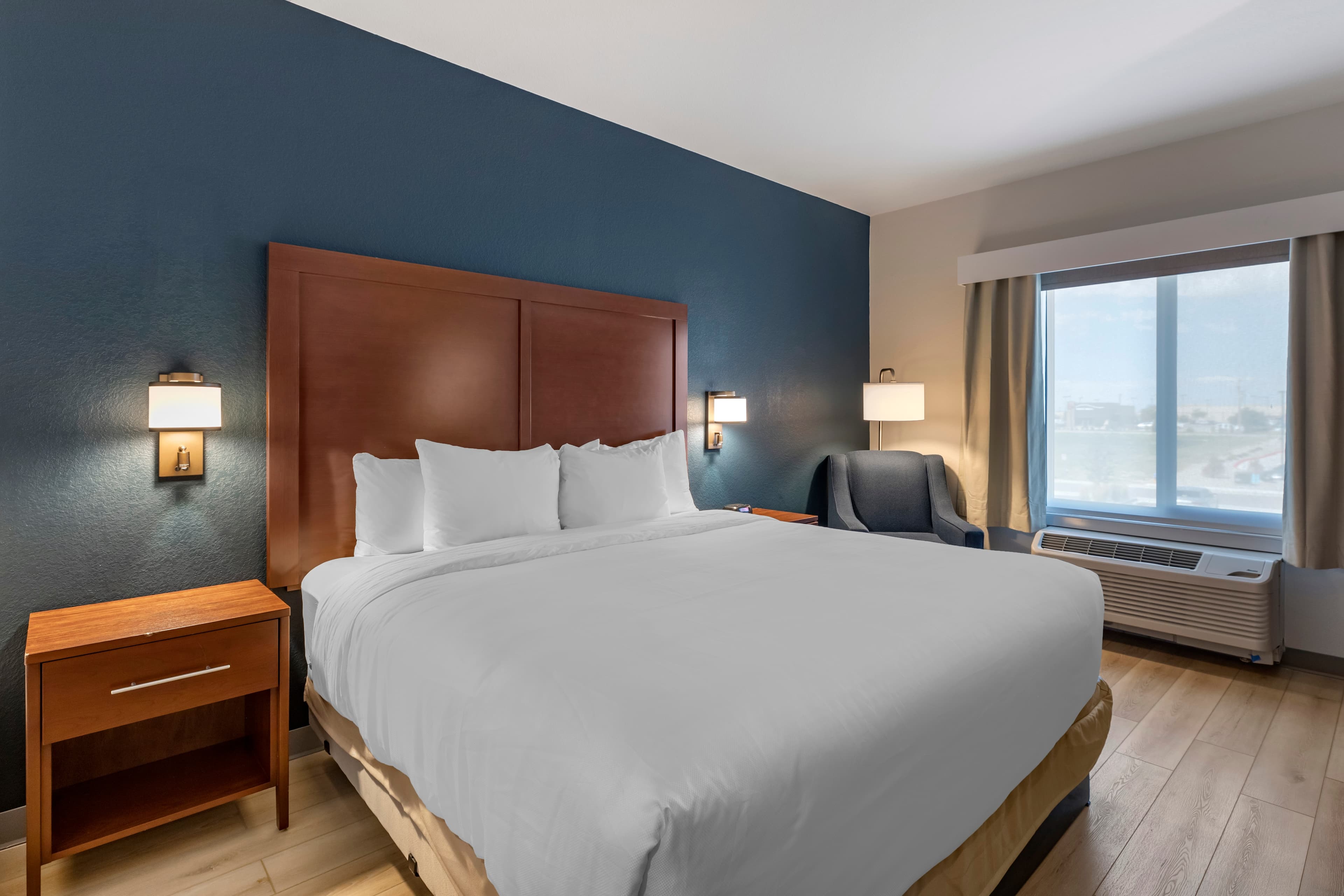 Comfort Inn & Suites Bennett — 14
