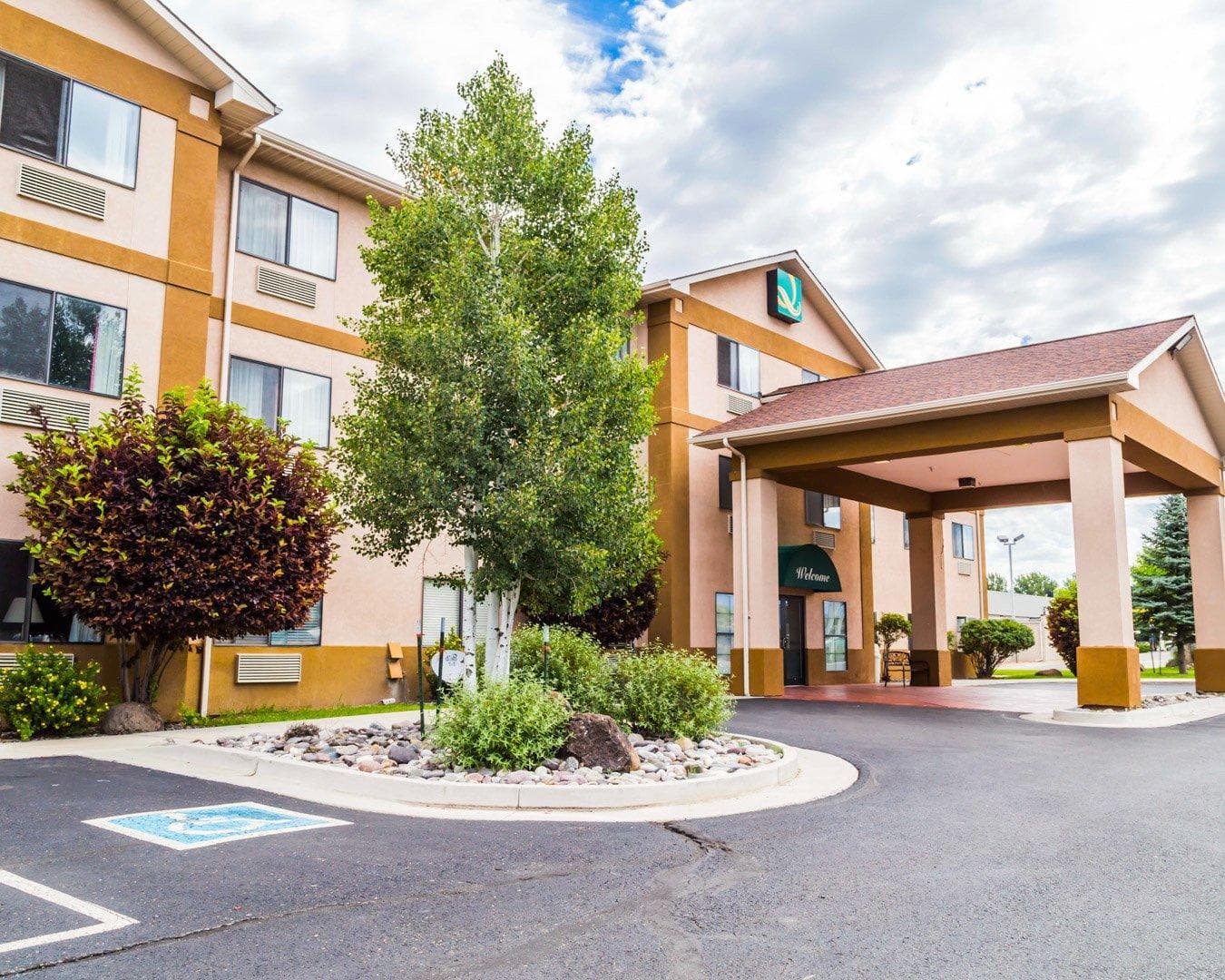 Quality Inn & Suites Montrose - Black Canyon Area - Image 1