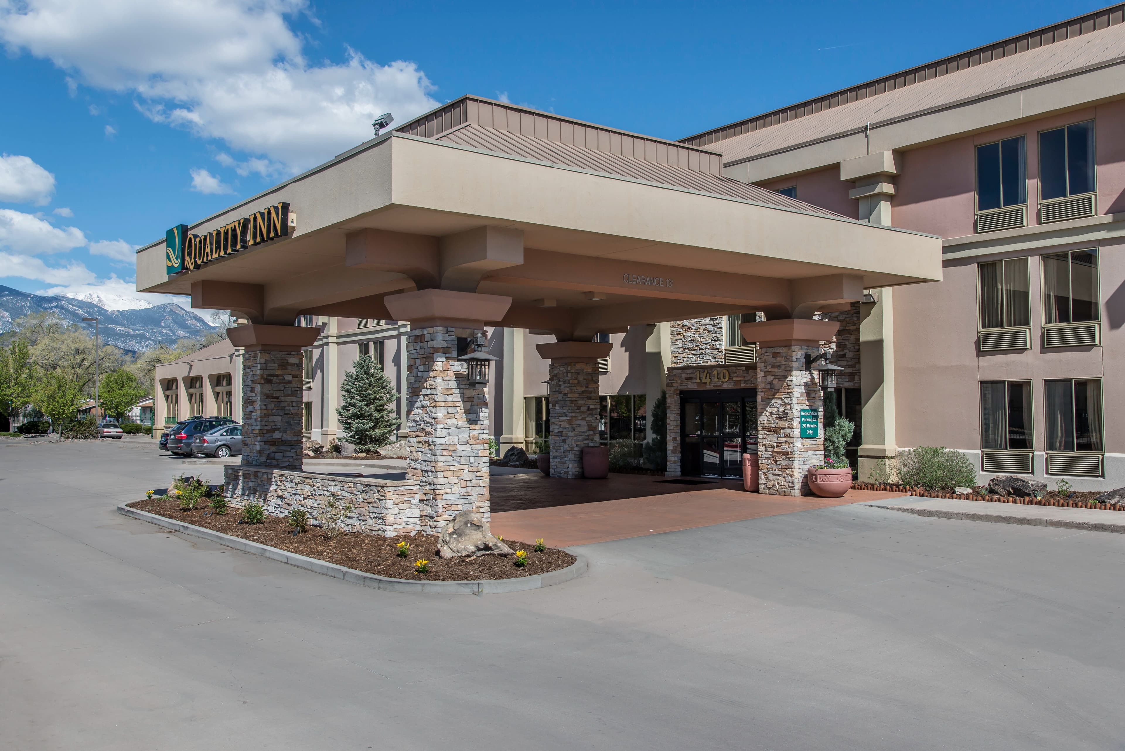 Quality Inn Colorado Springs South - Image 1