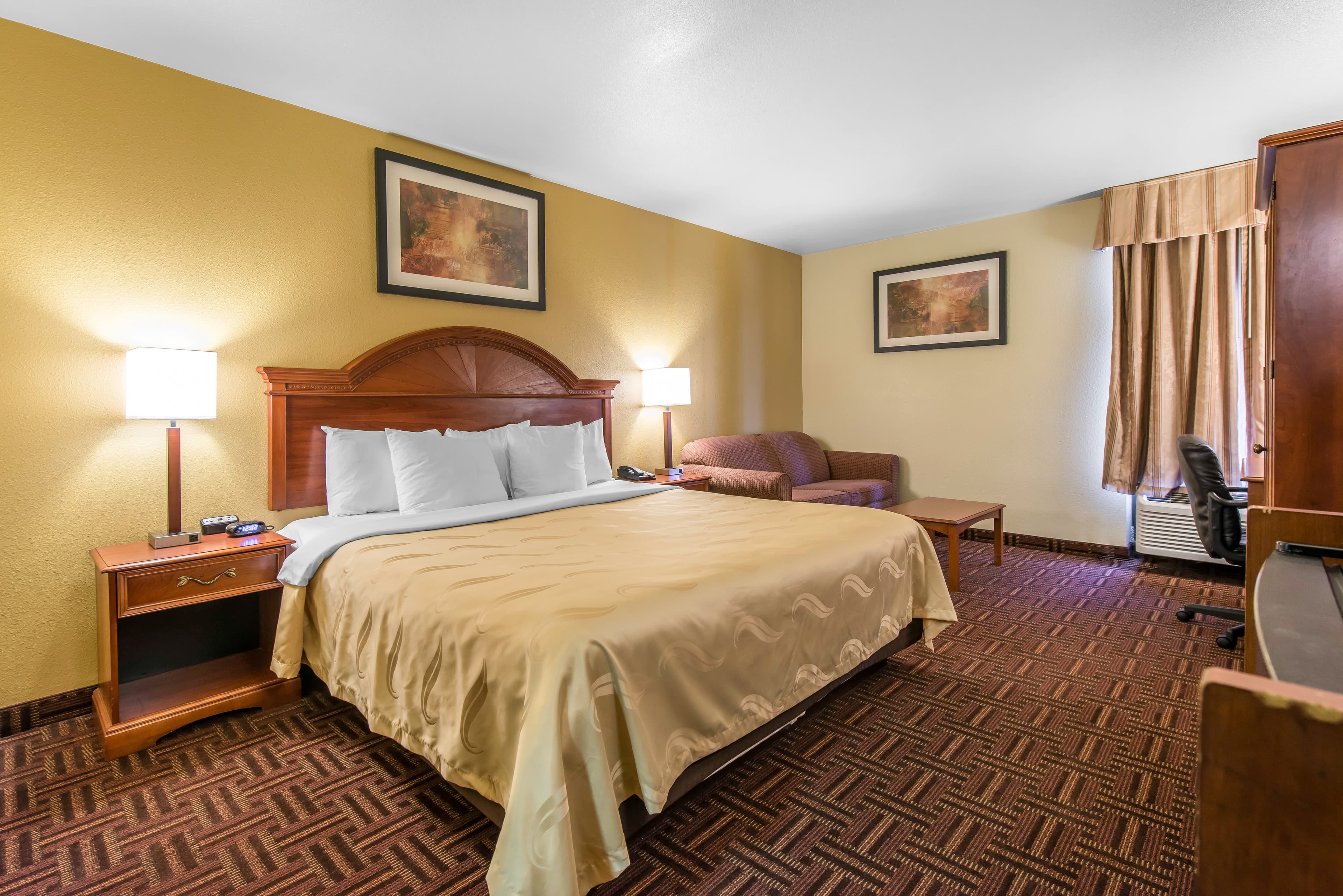 Quality Inn Colorado Springs South — 6
