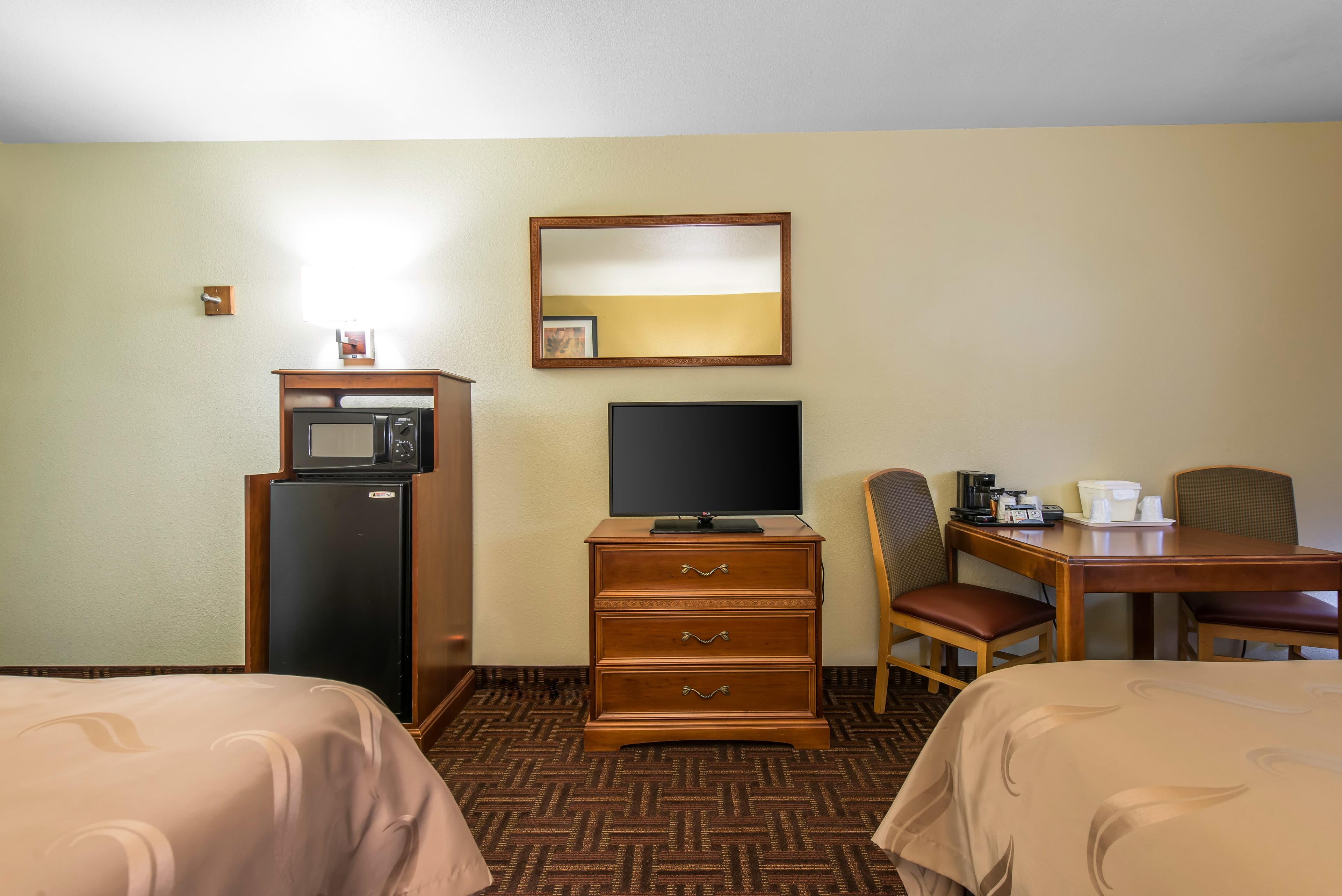 Quality Inn Colorado Springs South - Image 5