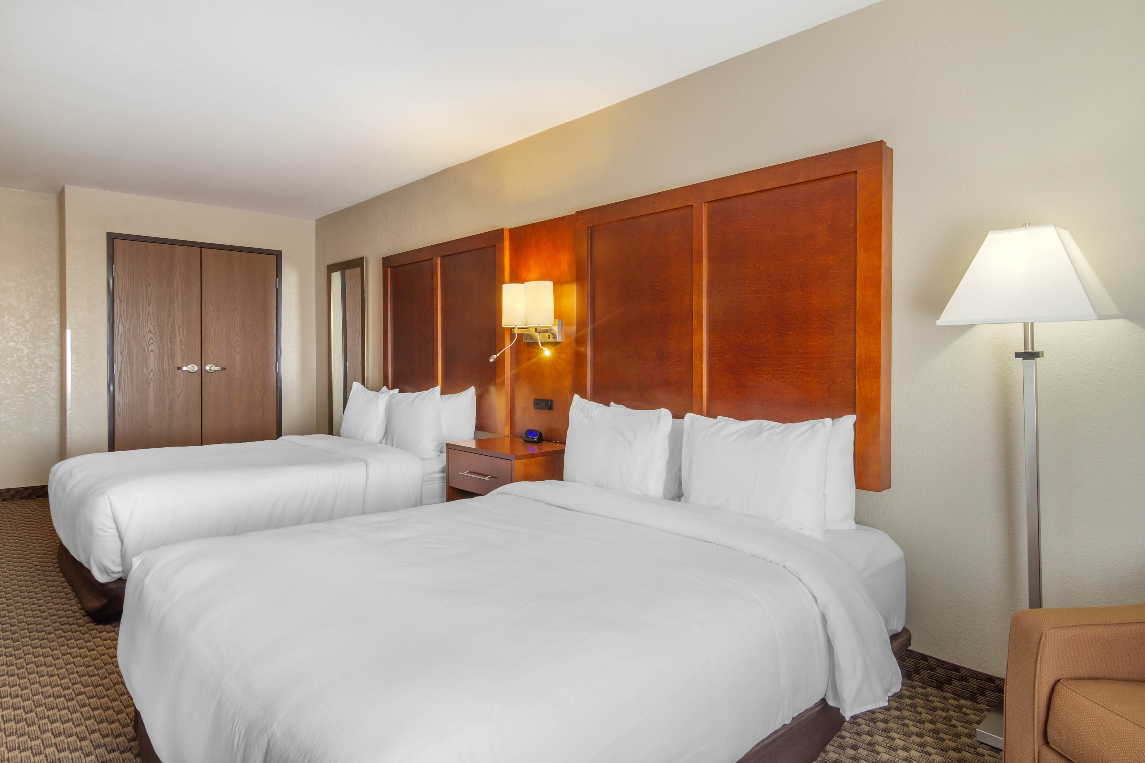 Comfort Inn & Suites Sterling — 12
