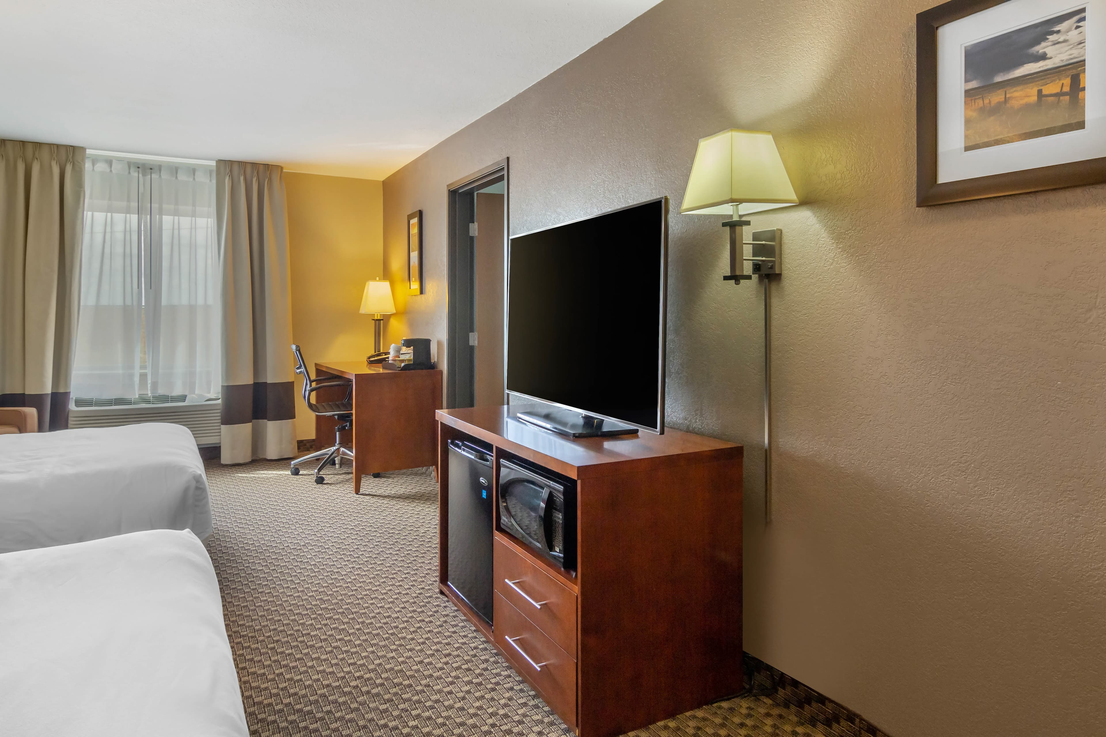 Comfort Inn & Suites Sterling — 13